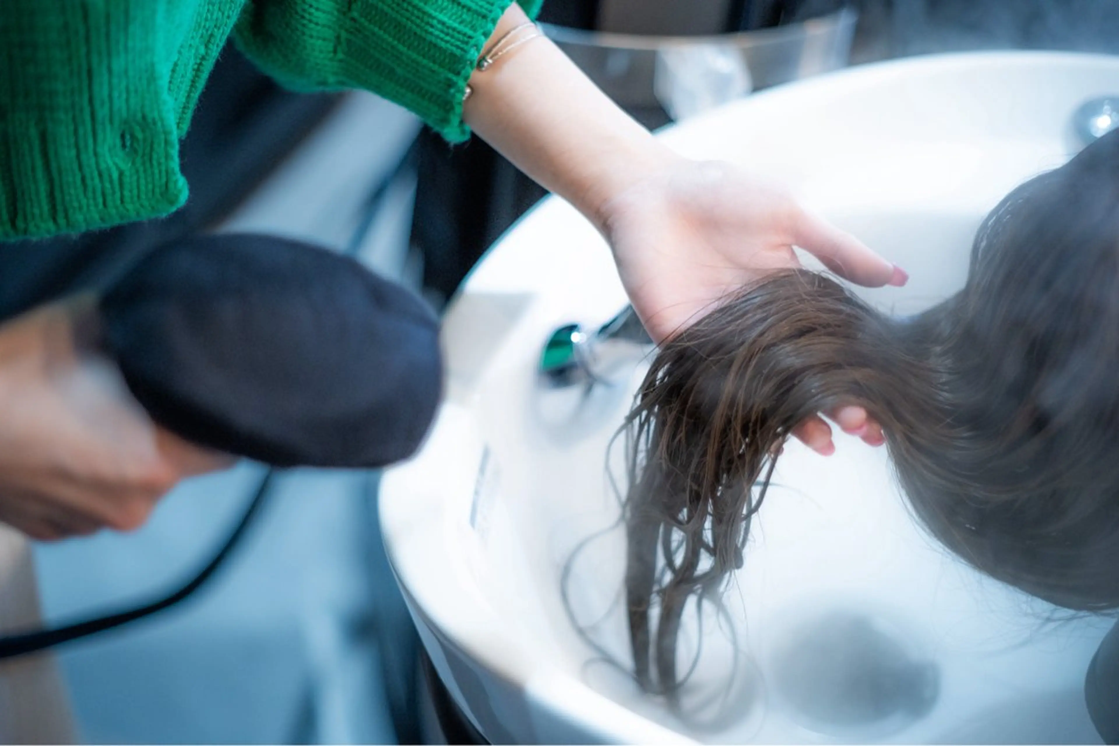 カット ヘアカラー トリートメント ヘッドスパ RIENS xrea一樹のヘアスタイル