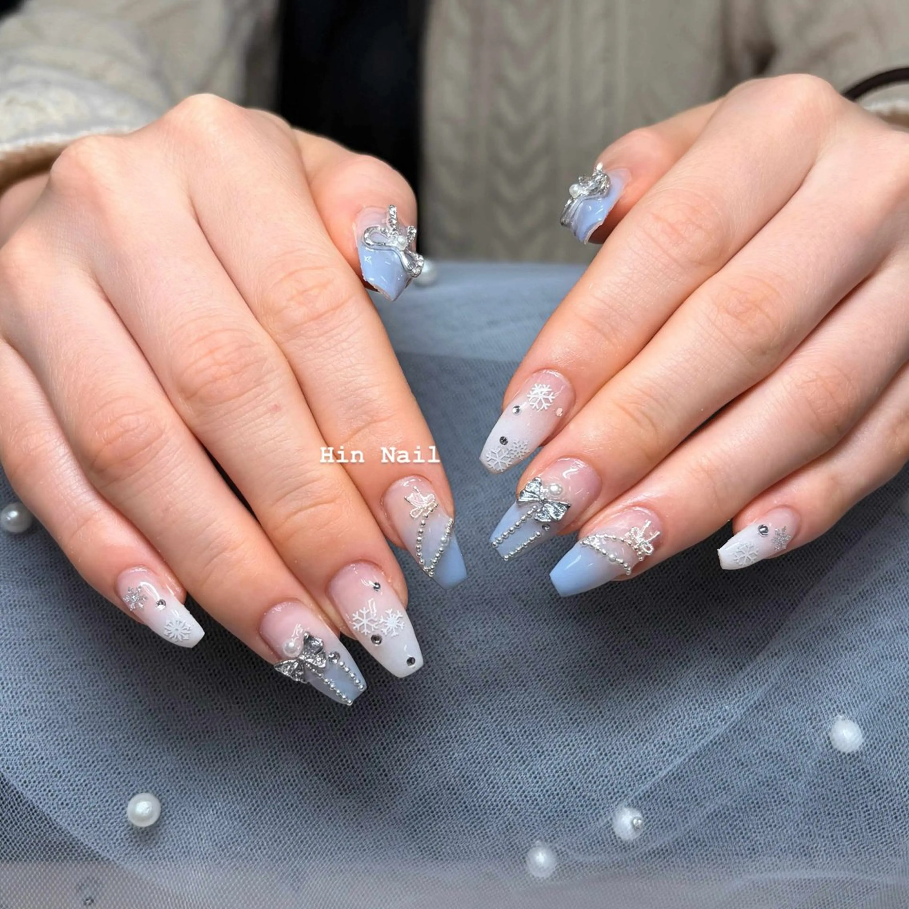 ネイル ハンドネイル HIN NAILのネイルデザイン