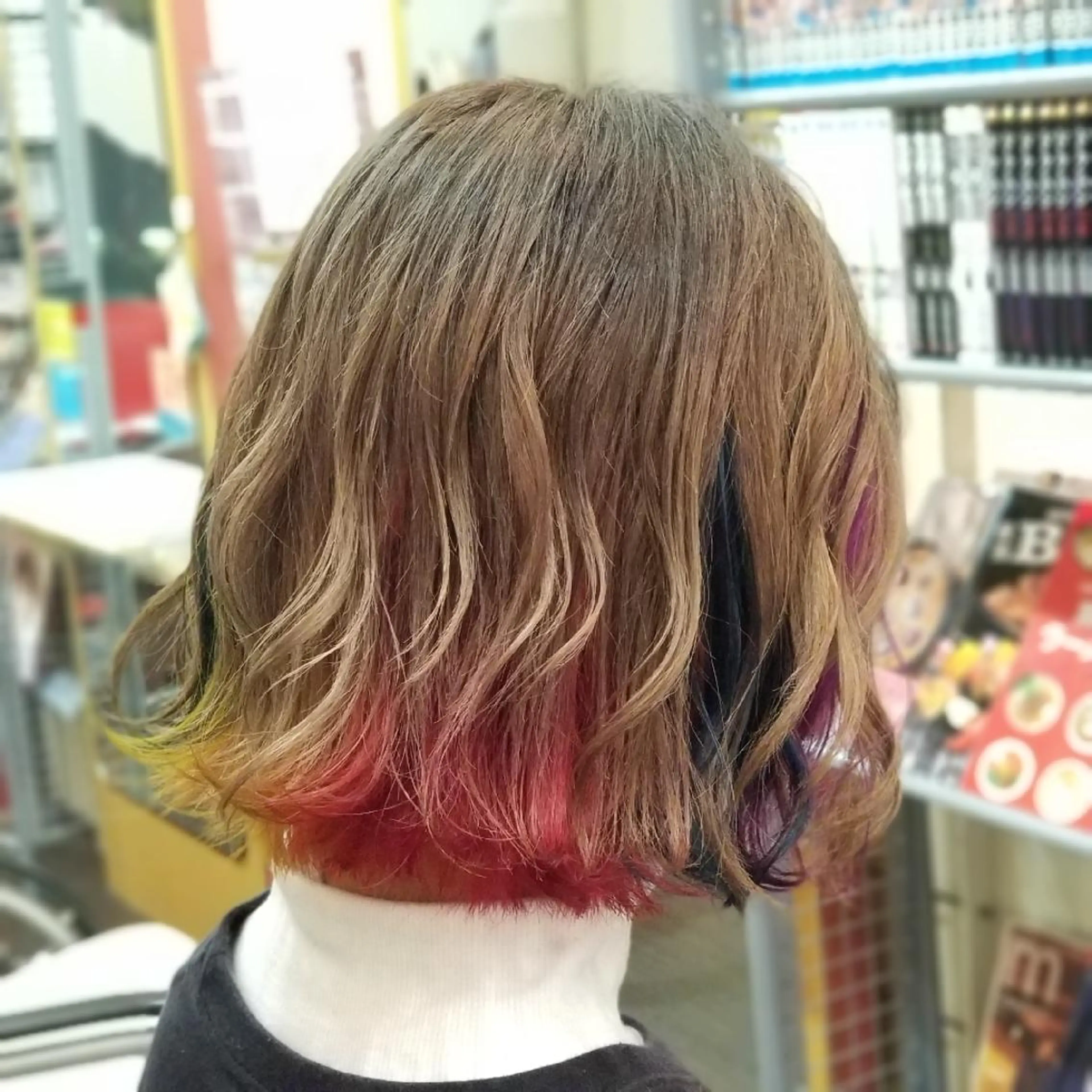 ミディアム ヘアカラー トリートメント 植田 /エクステ /ブリーチ/髪質改善のヘアスタイル