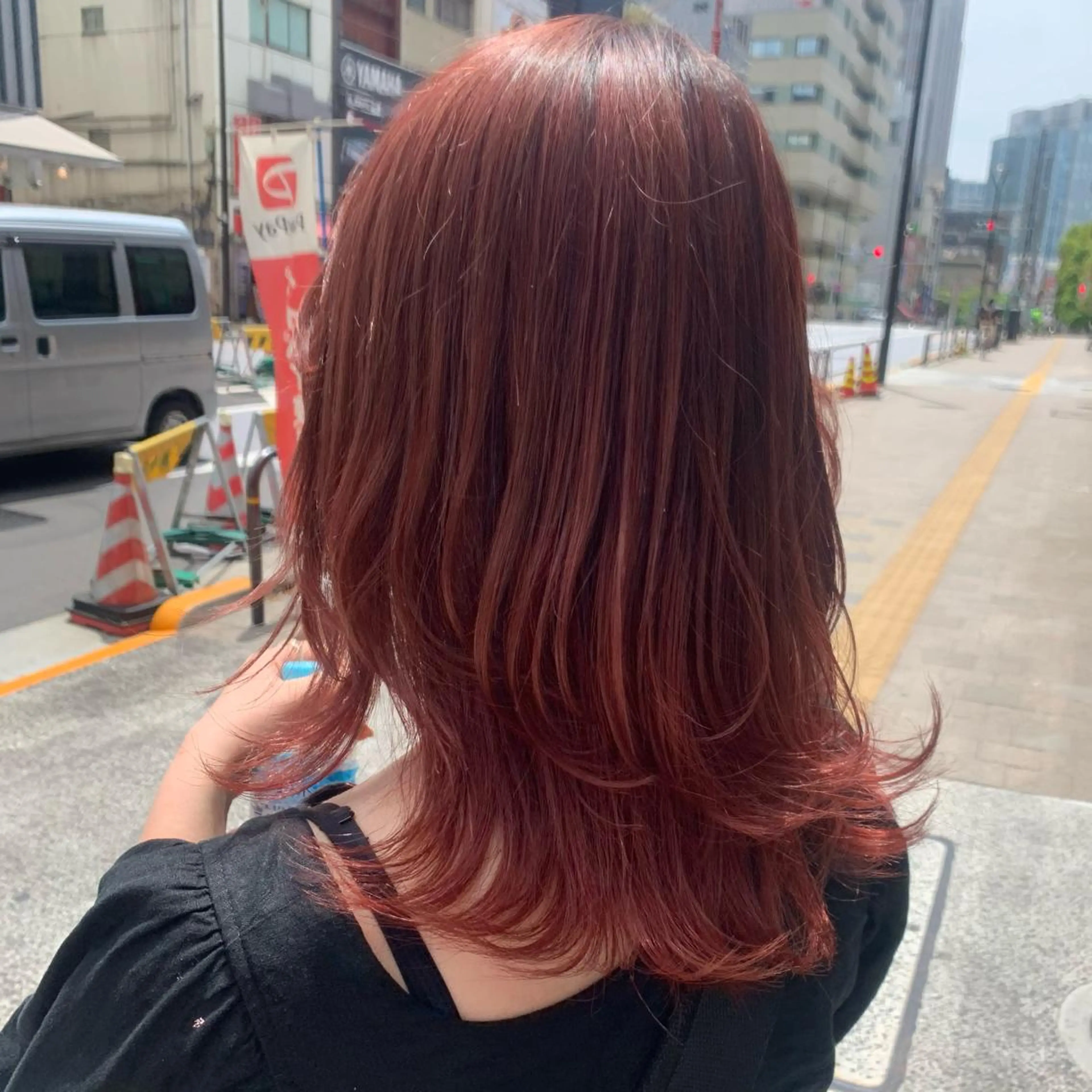 ミディアム カラー ハイトーンカラー レッドカラー レイヤーカット ウルフカット レイヤー×グレージュ /ピンク🩷mioのヘアスタイル