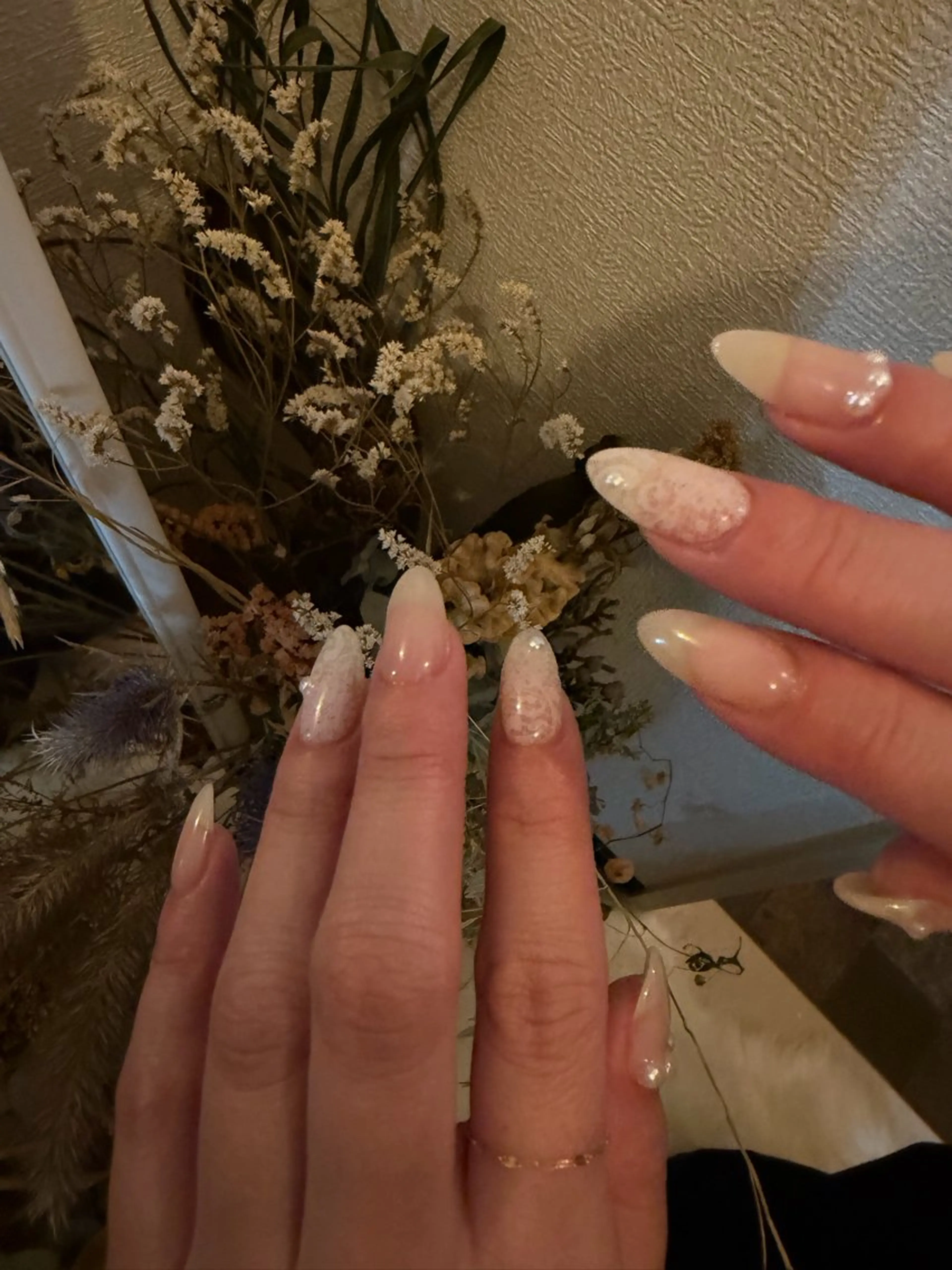 ネイル ハンドネイル フットネイル with hues AYAのネイルデザイン