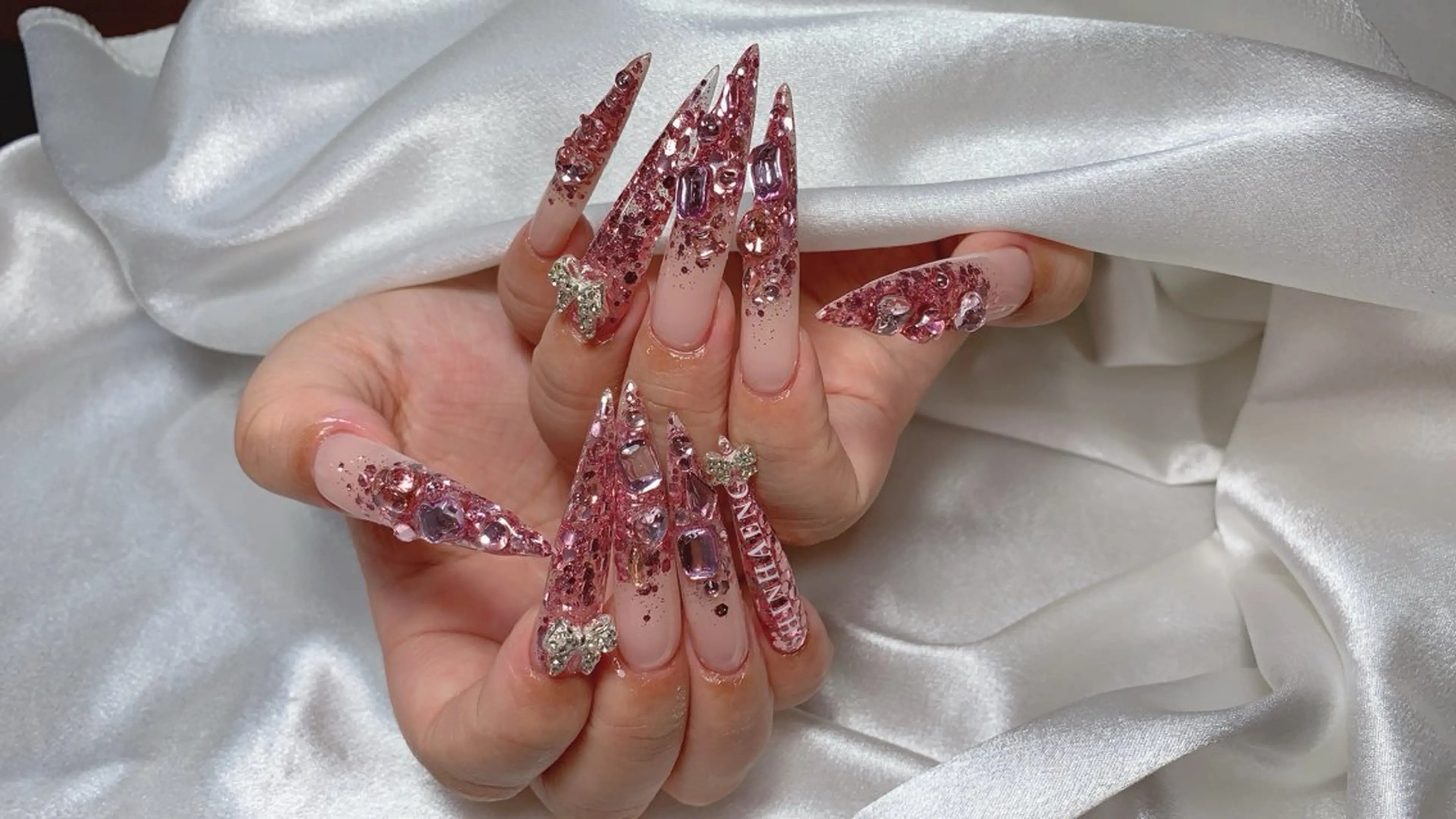 ネイル インフィニティ ネイルサロンのネイルデザイン