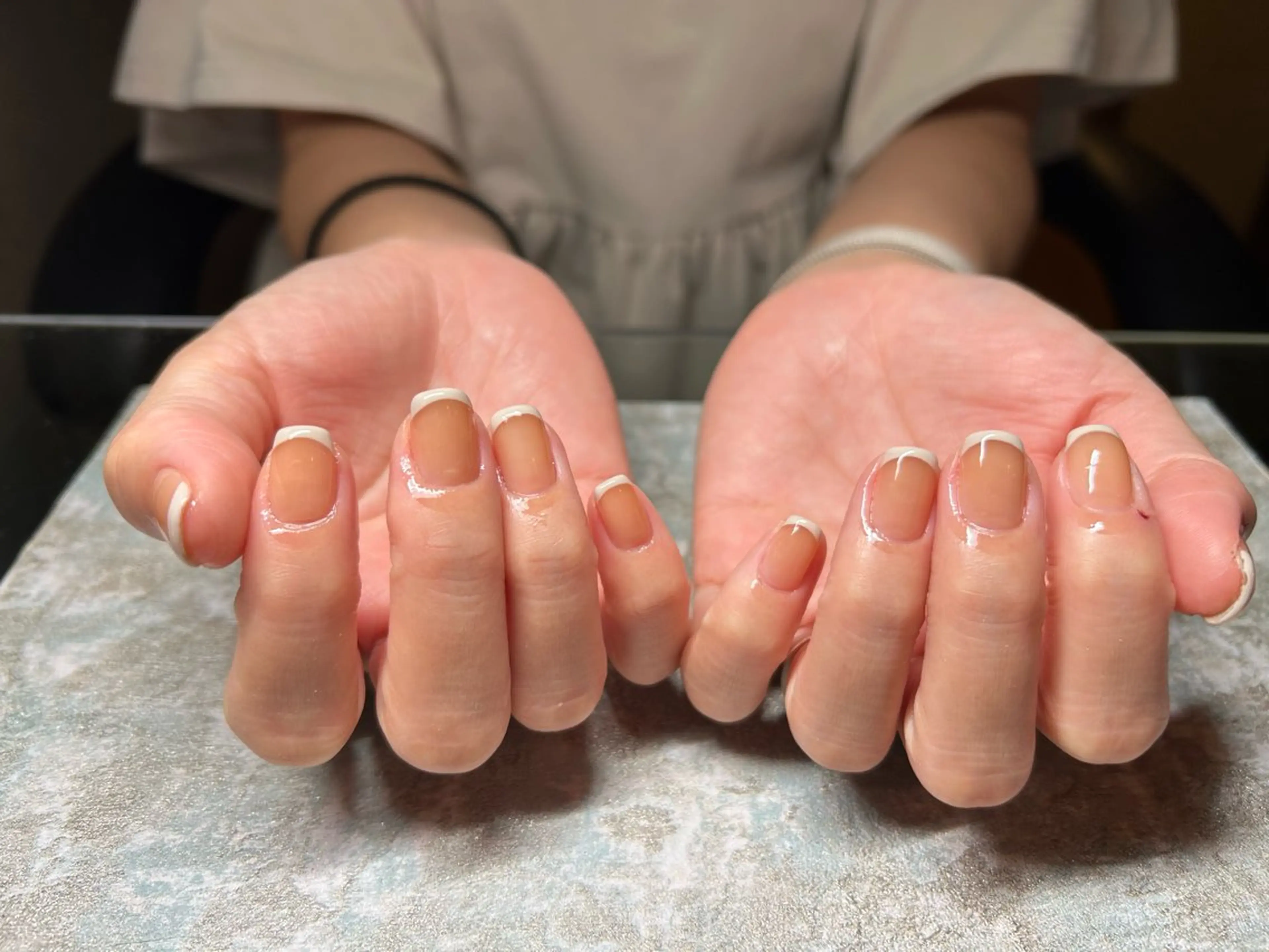 ネイル フレンチネイル ハンドネイル Lisa’s Salonのネイルデザイン