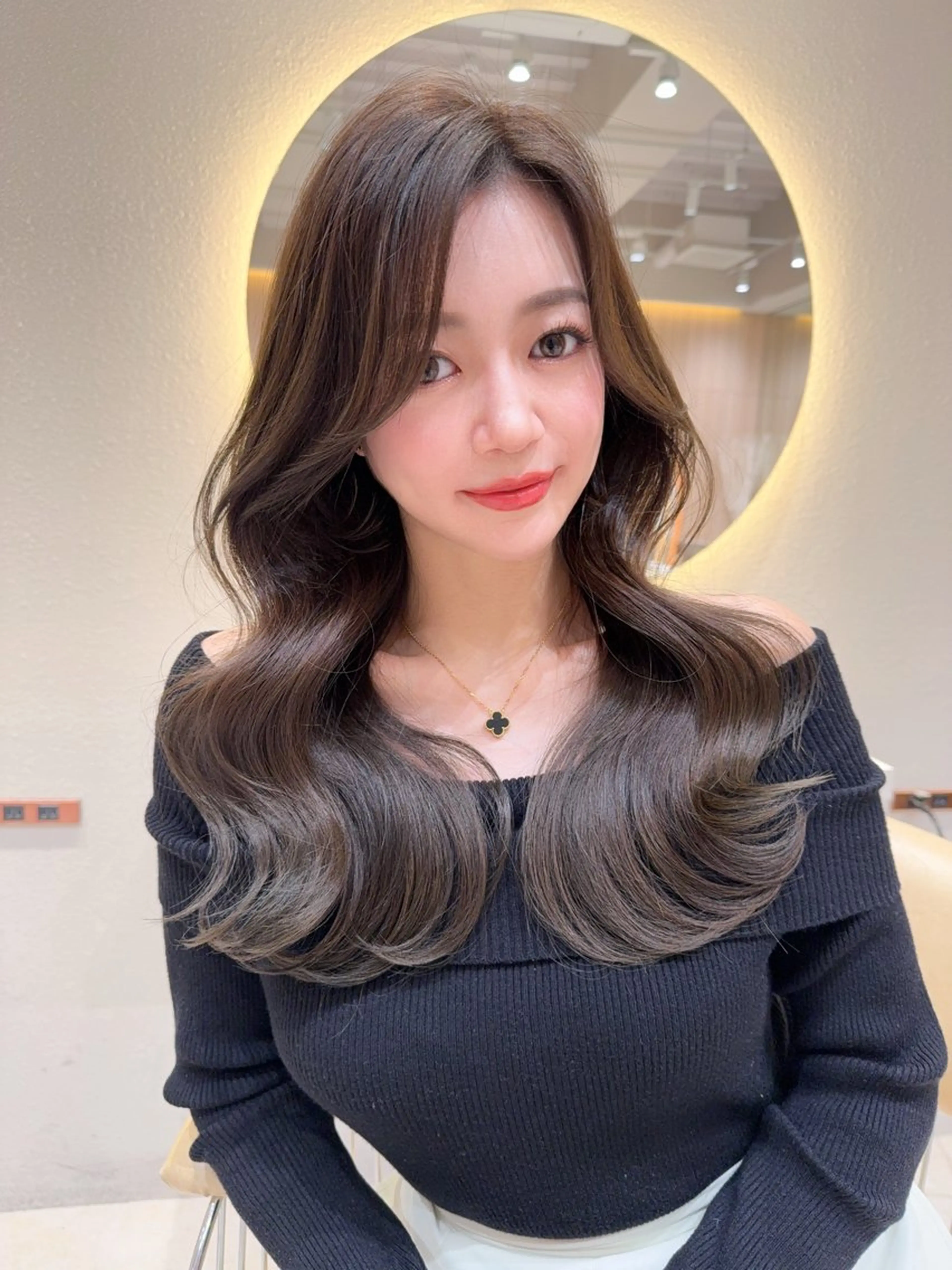 セミロング カラー カット ヘアカラー トリートメント レイヤー❣️縮毛矯 川村利幸のヘアスタイル