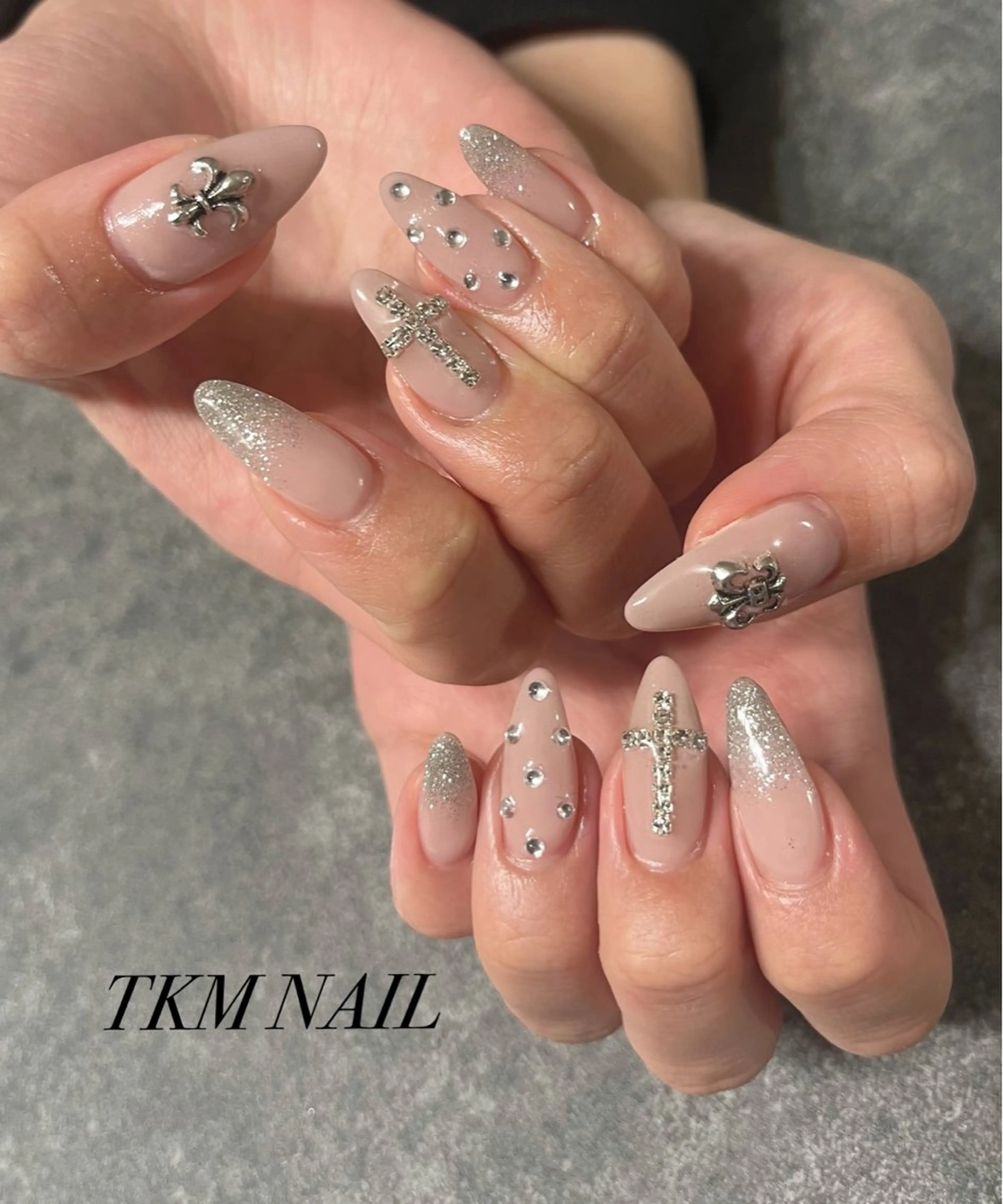 ネイル 成人式 シンプルネイル ______ TKM  NAILのネイルデザイン