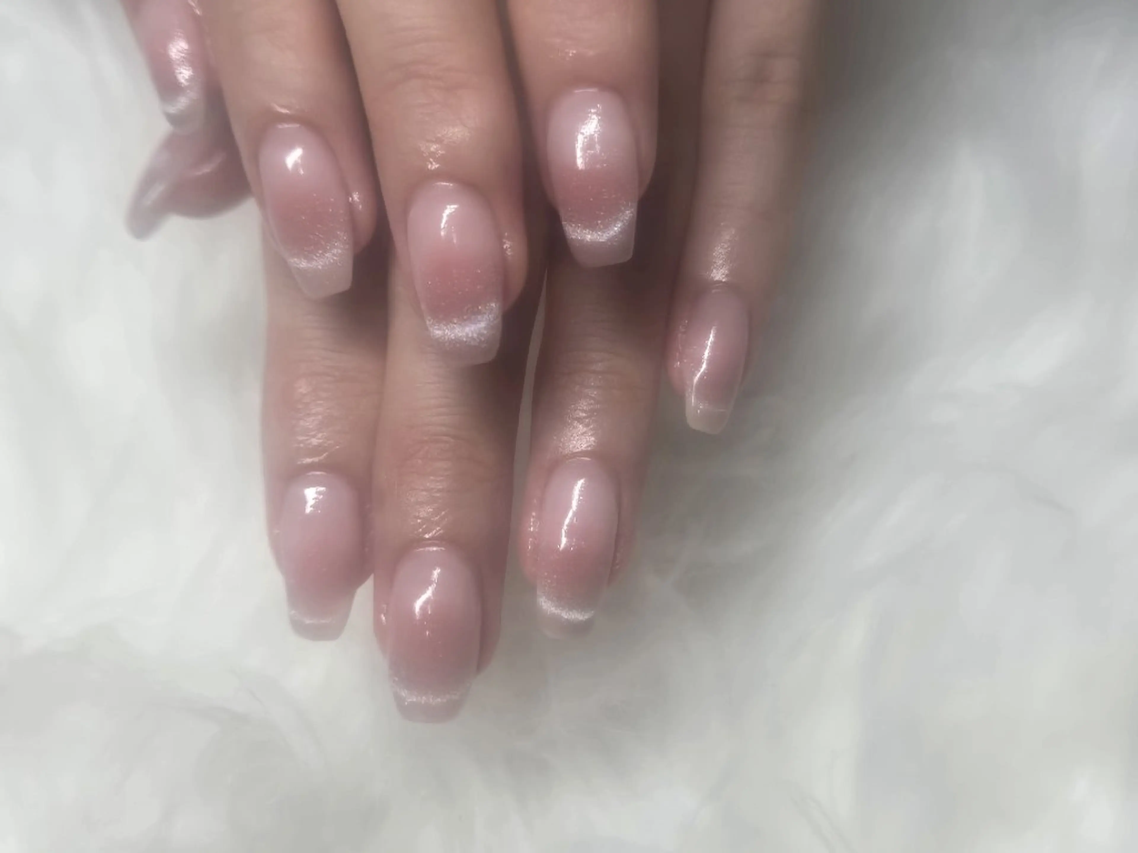 セミロング ハンドネイル LILY Salonのネイルデザイン