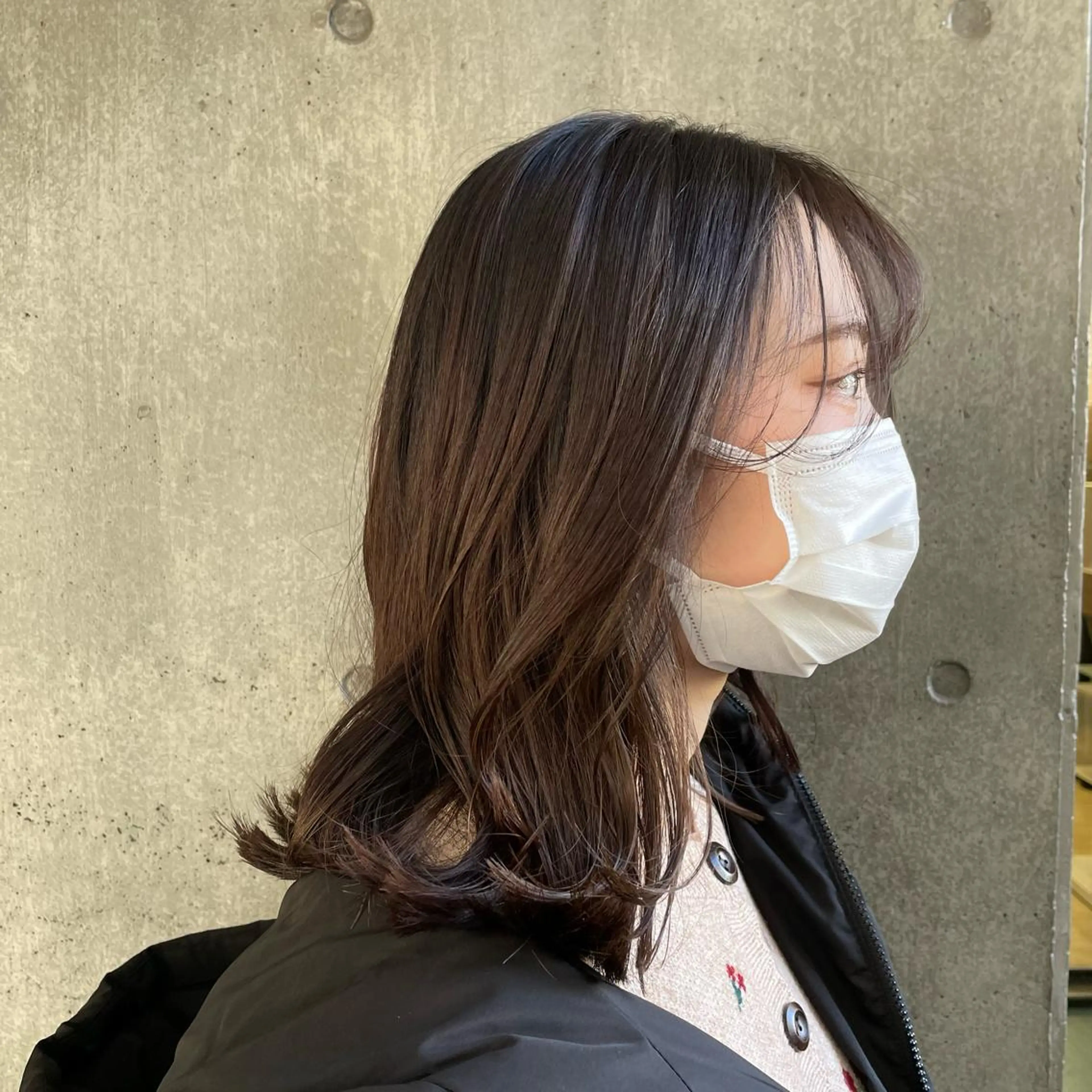 ミディアム 松本平太郎美容室大宮店所属・もりたみかこ 美容師お休み中のヘアスタイル