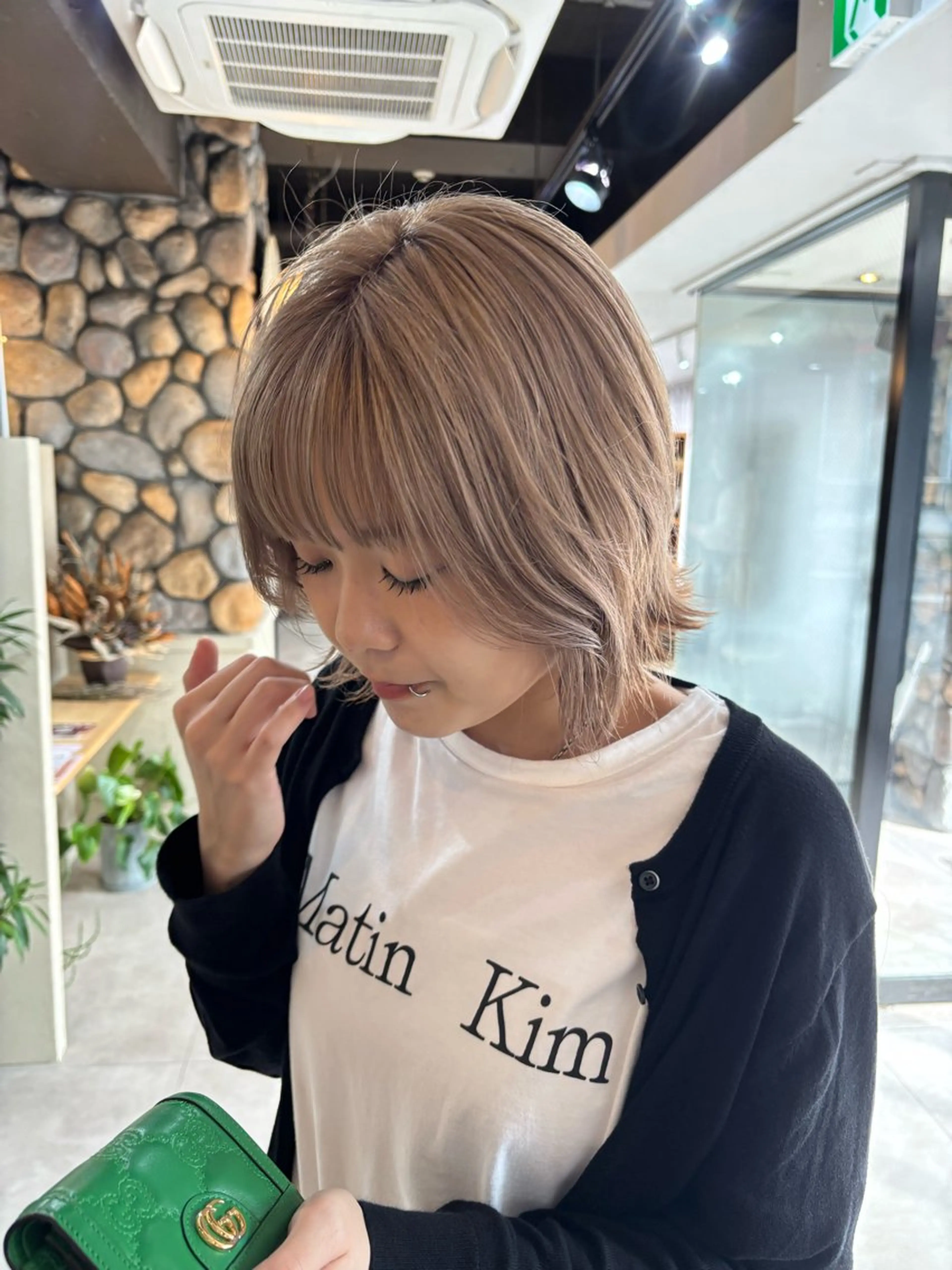 カラー ベージュカラー ホワイトベージュ LoabyCHERRYCOKEubu所属・渡邊 きせきのヘアスタイル