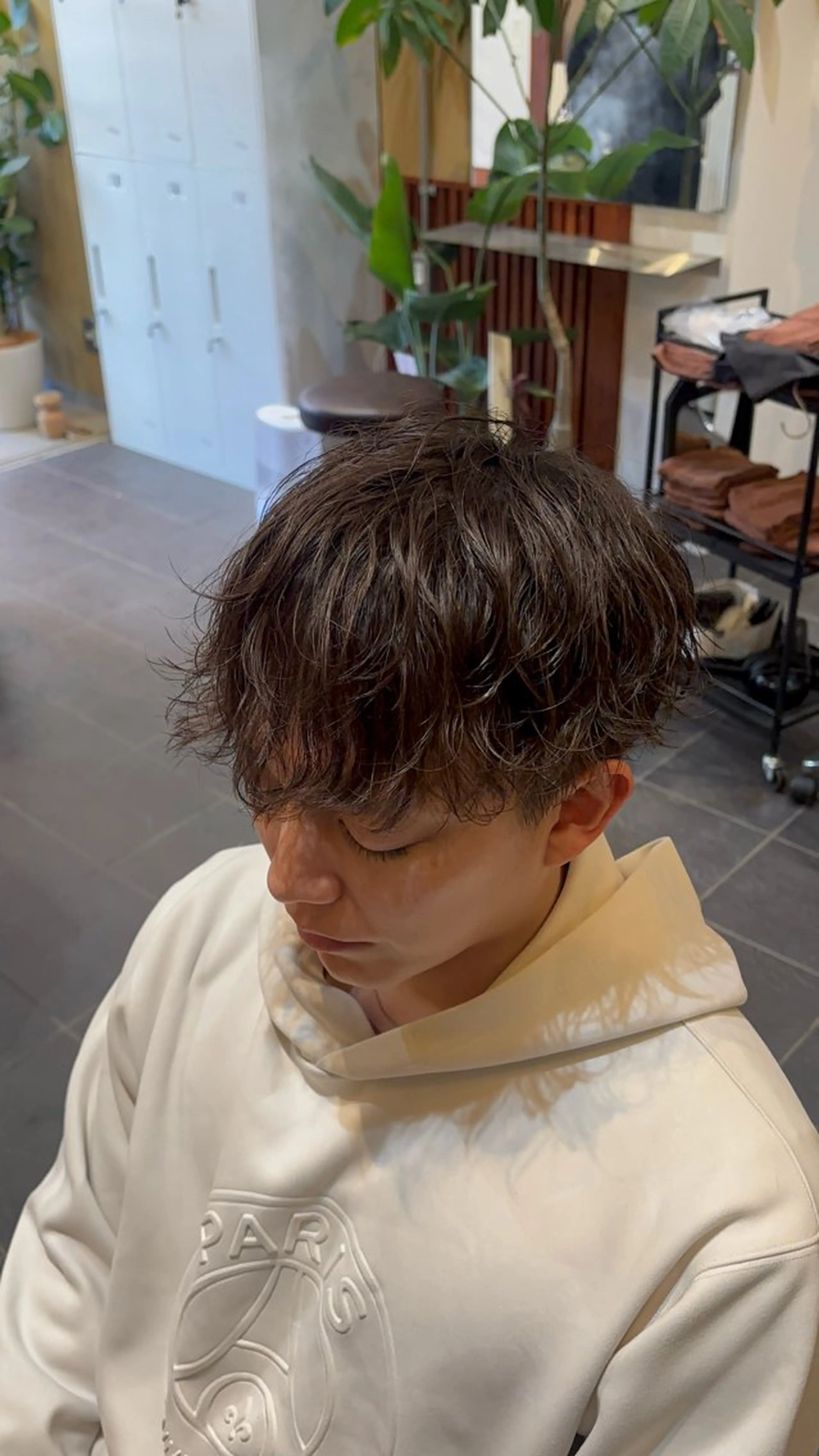 ミディアム カット パーマ 石井希武/学芸大学/ パーマ/縮毛矯正のヘアスタイル