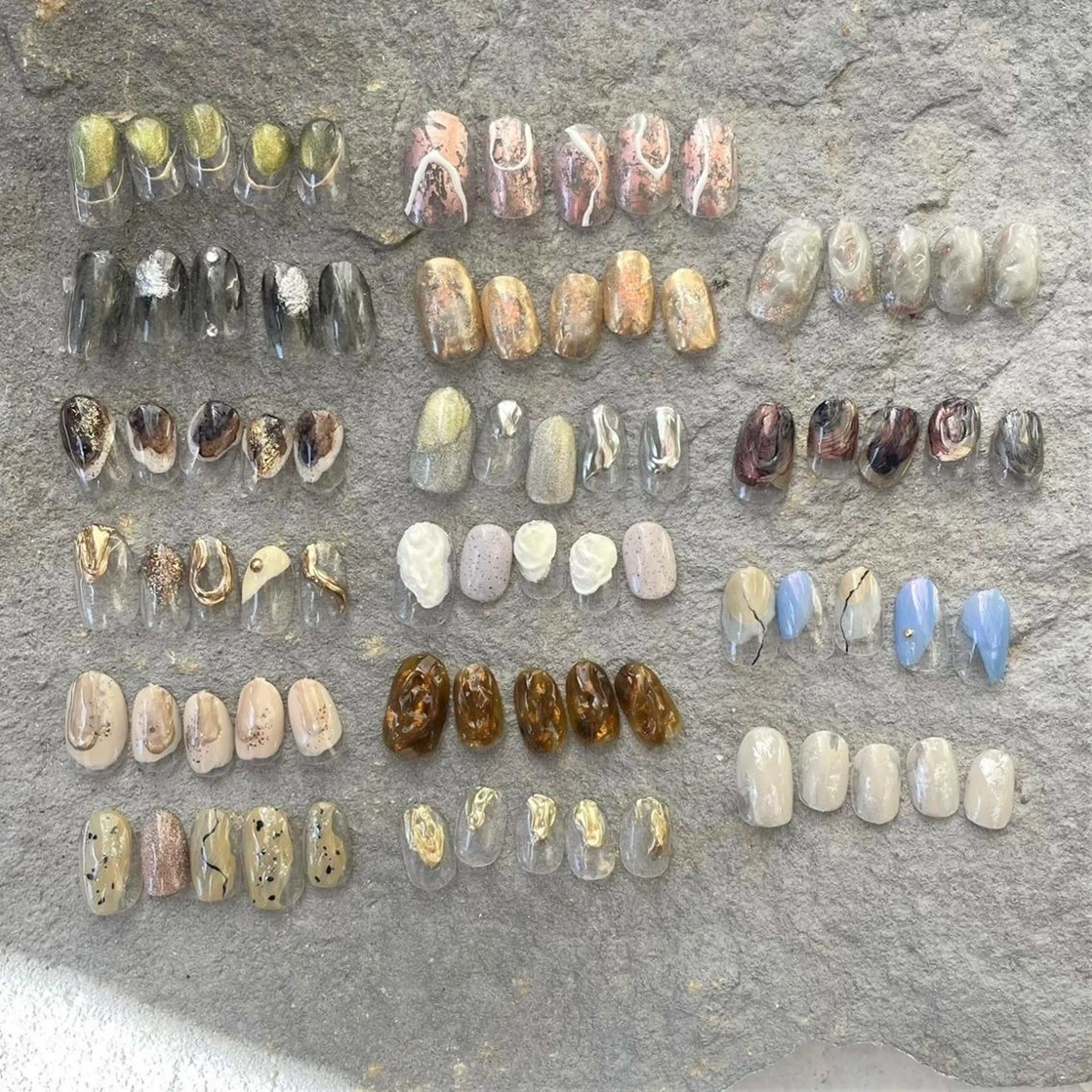 ネイル REINA W【今福鶴見店】のネイルデザイン