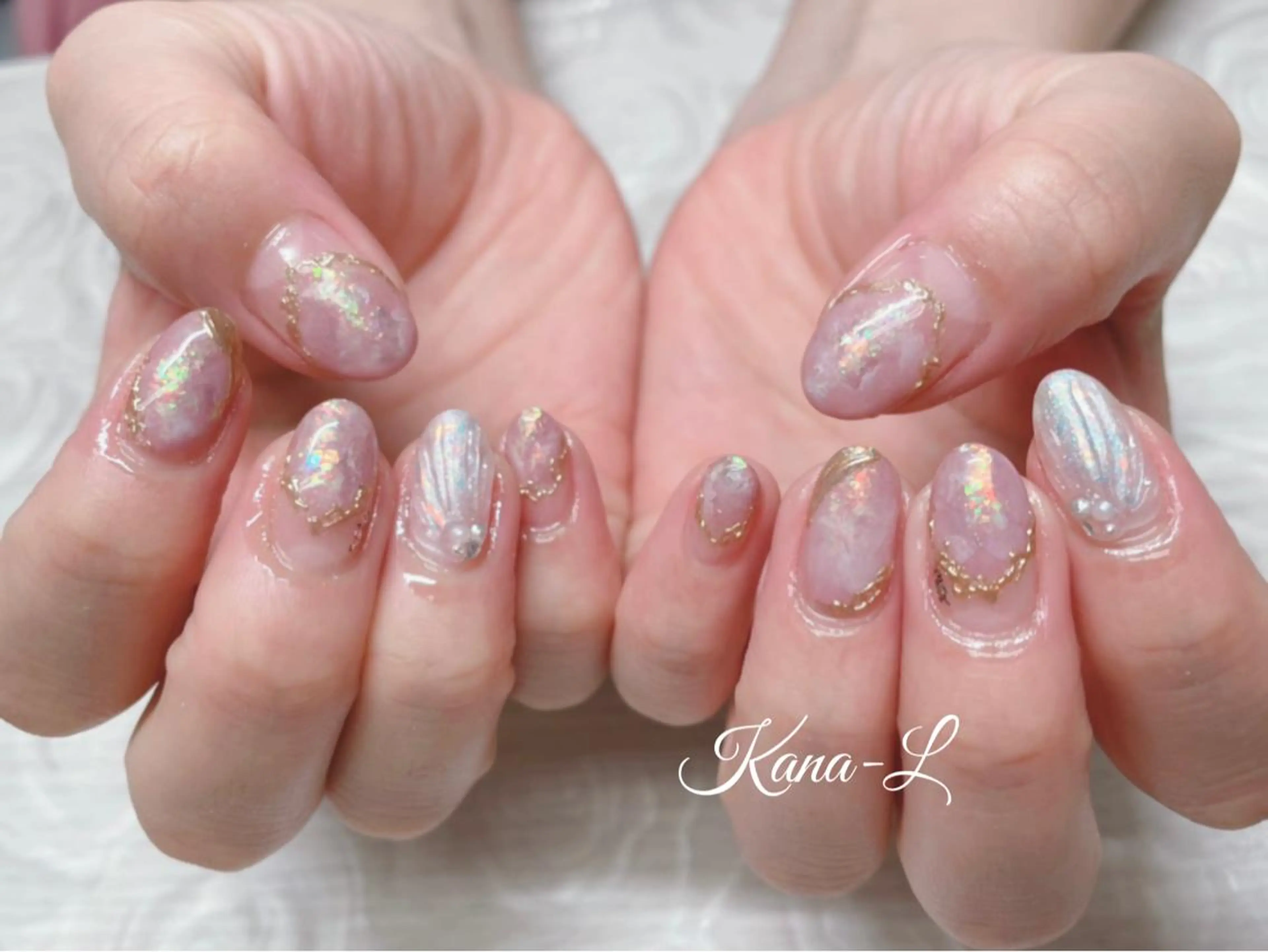 カラー ネイル ニュアンスネイル 夏ネイル 芦辺 香奈のネイルデザイン