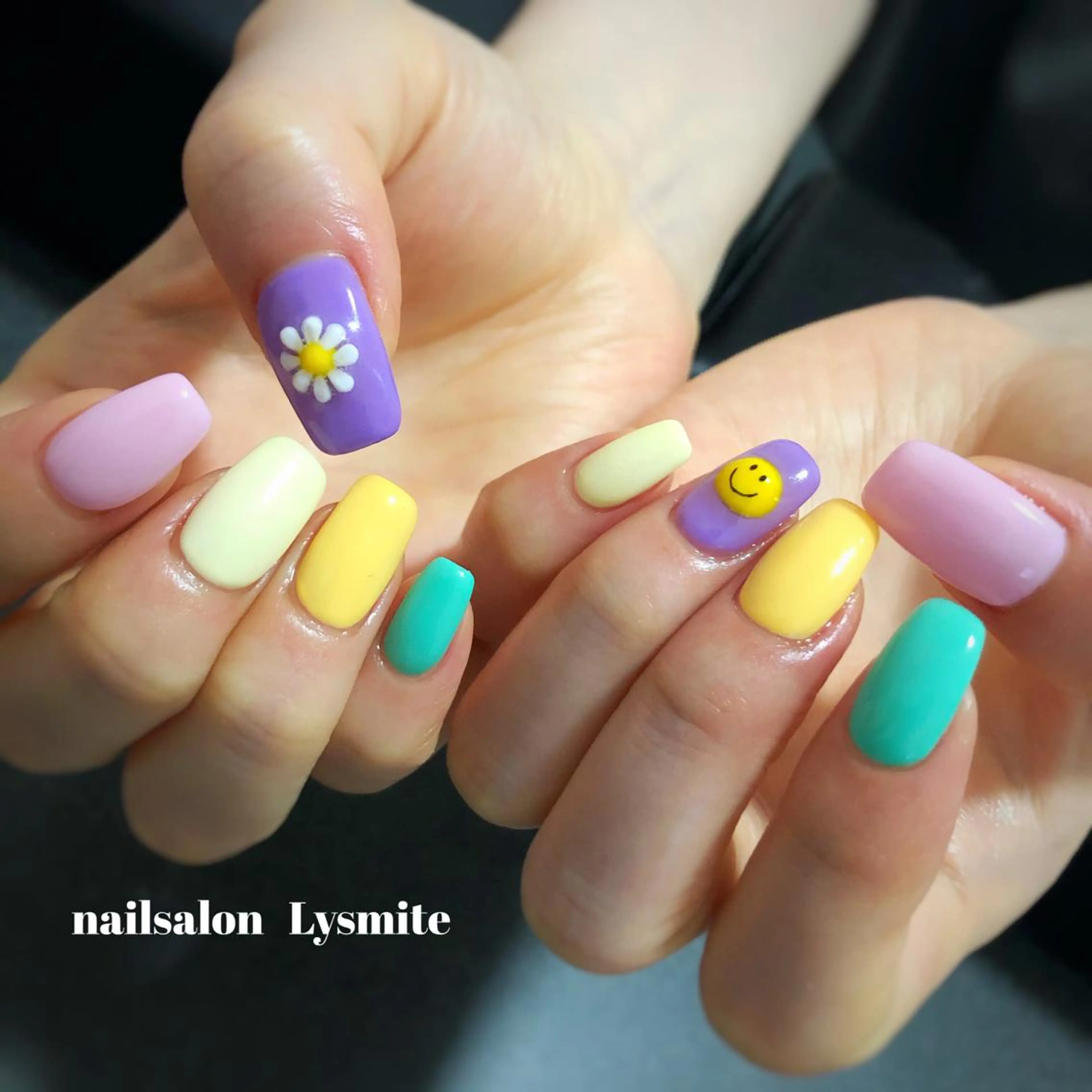 ネイル アートネイル シンプルネイル ハンドネイル 岩本 美香のネイルデザイン