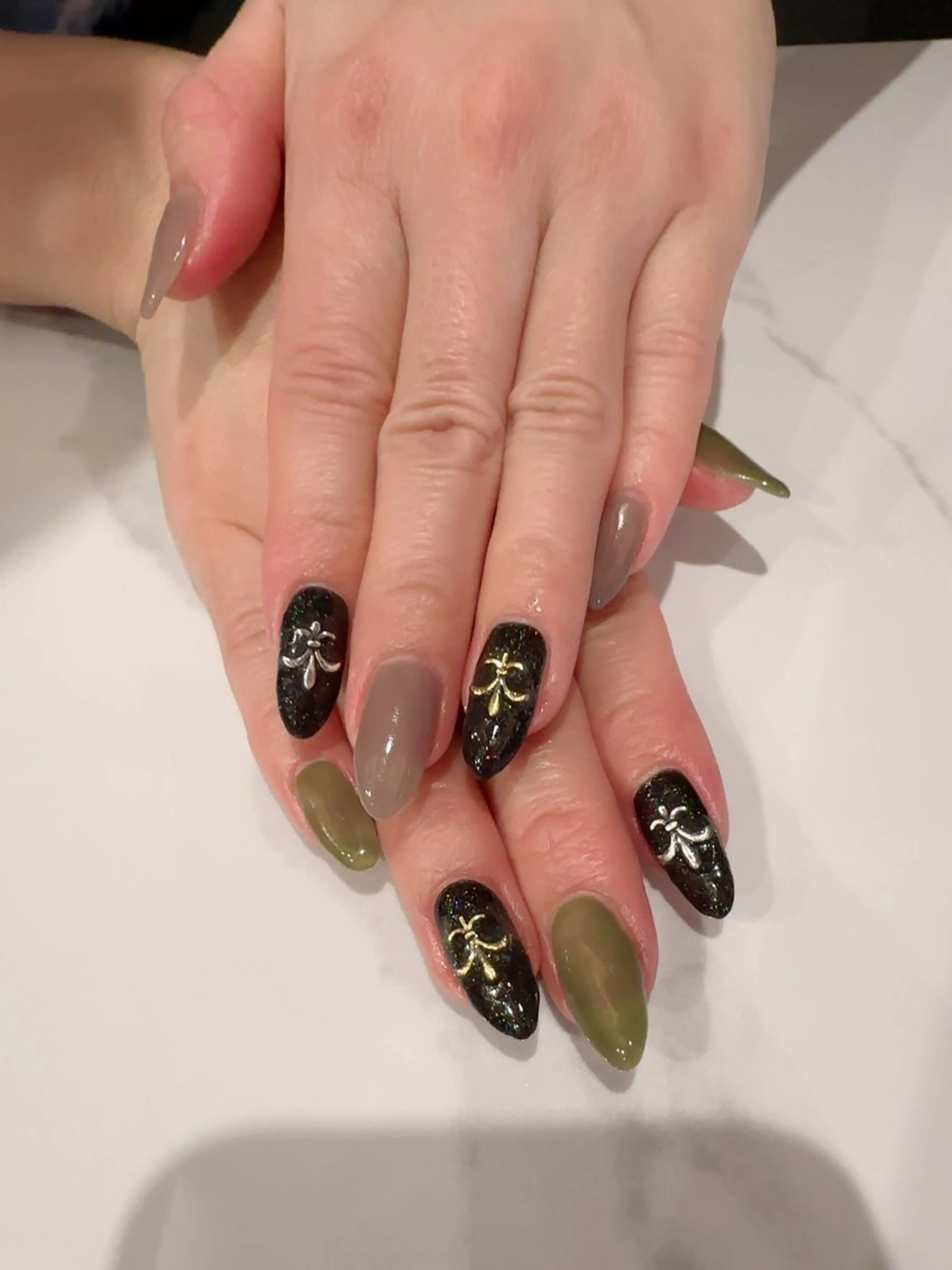ネイル ★RISA★ 伊勢崎 【KARAT】のネイルデザイン