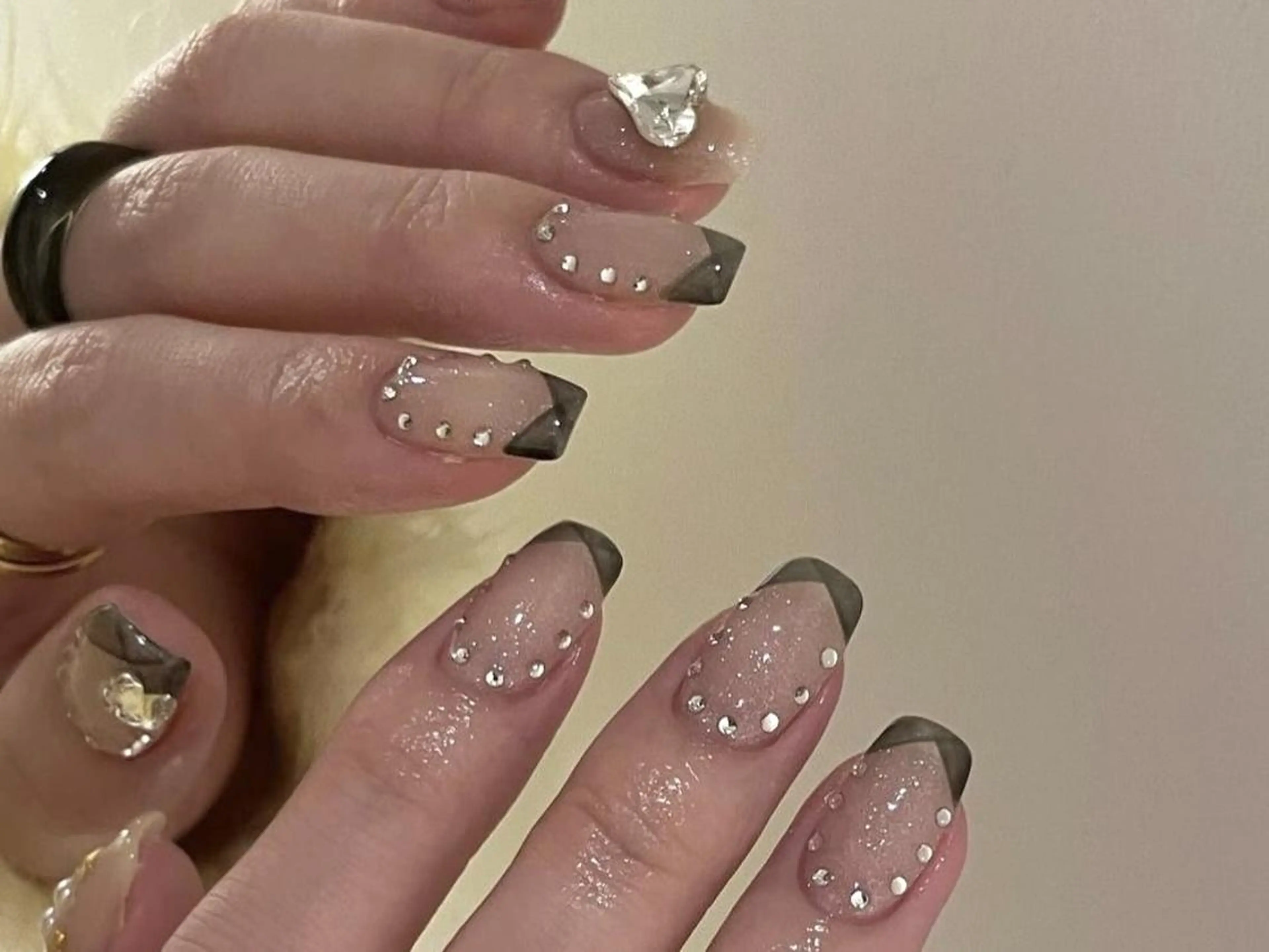 ネイル 🦋y y Nail 🤍のネイルデザイン