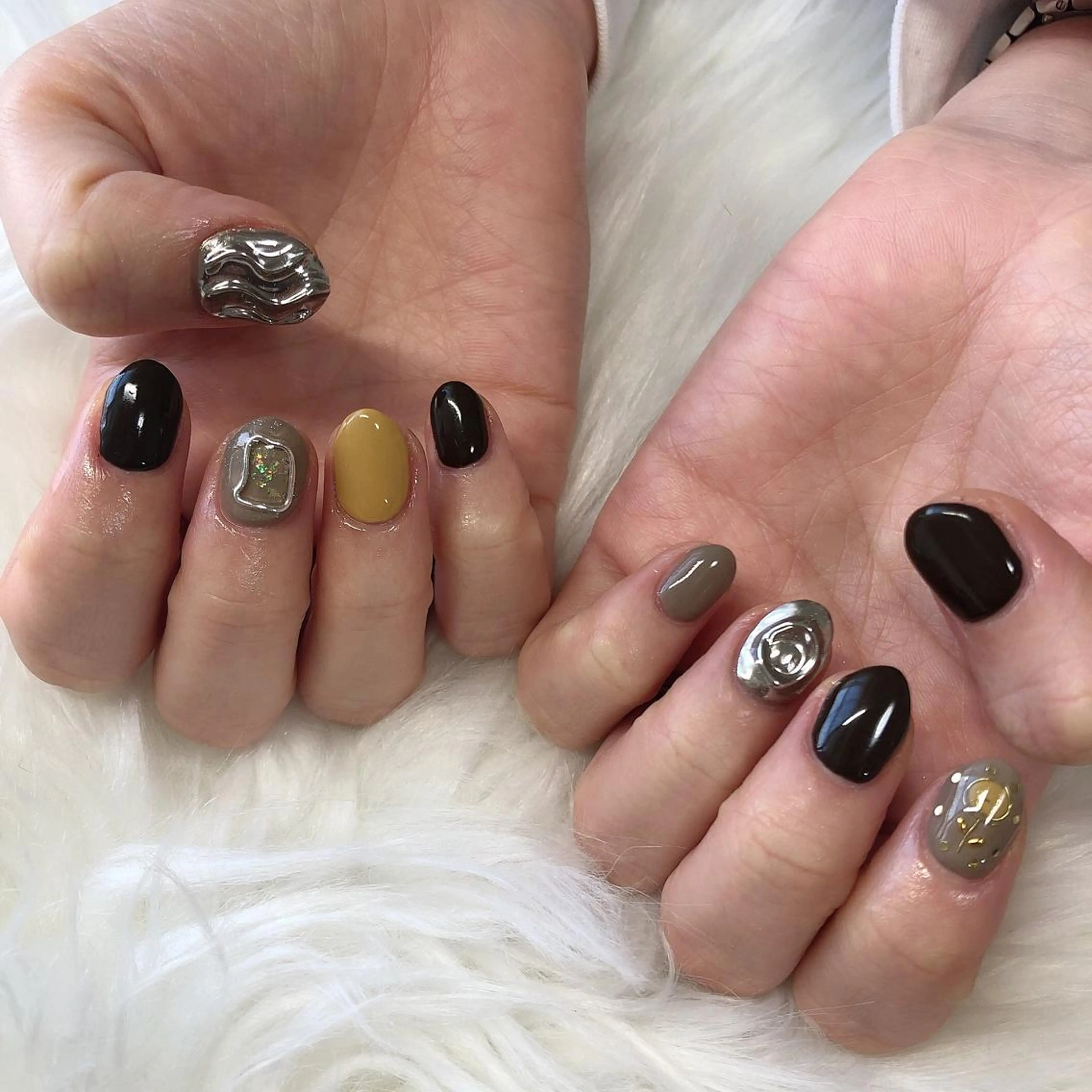 ネイル ハンドネイル 西岡 杏のネイルデザイン