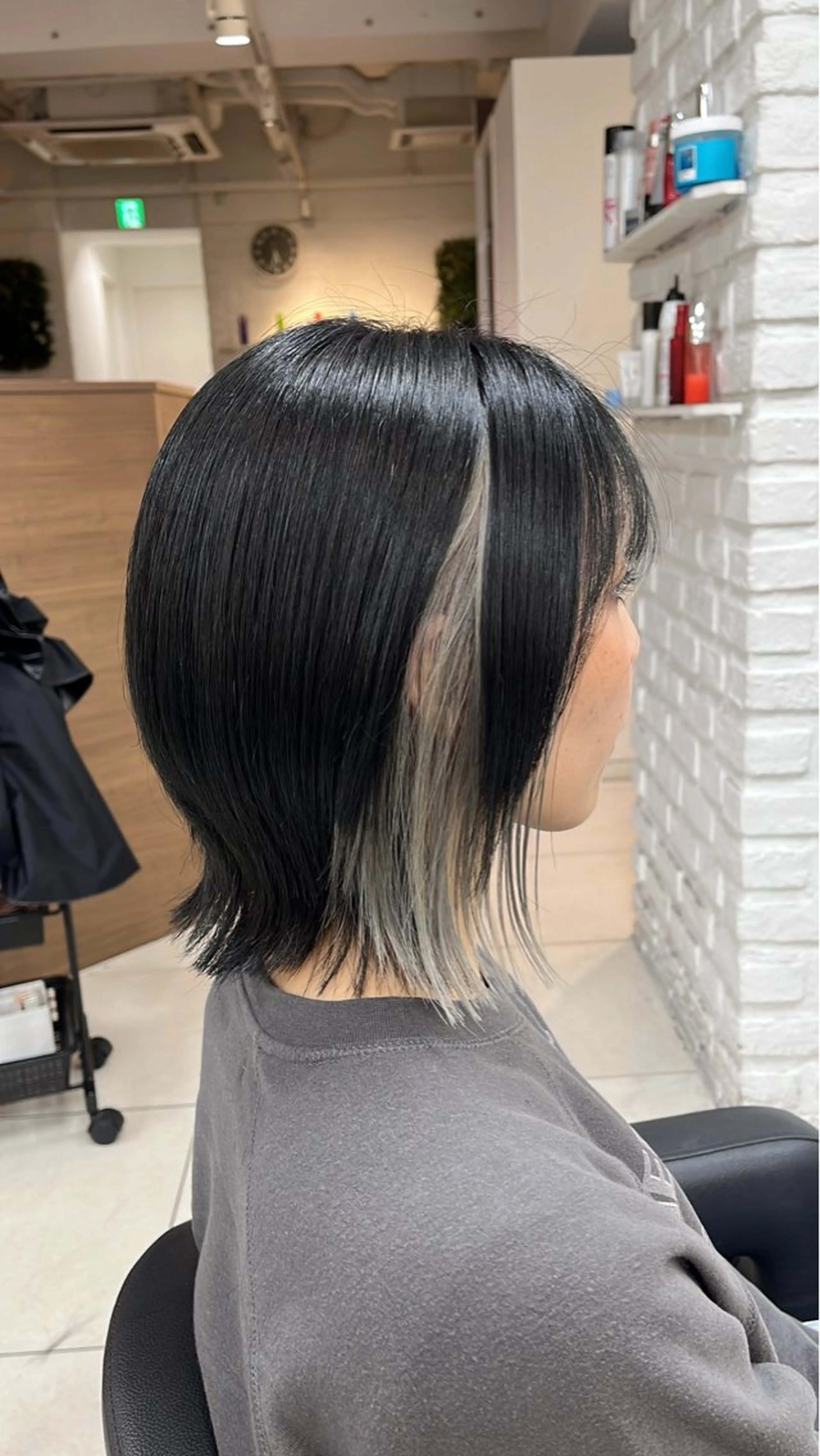 セミロング カット ヘアカラー トリートメント ヘッドスパ 【カラー支持率No. 1】リノ🪐のヘアスタイル