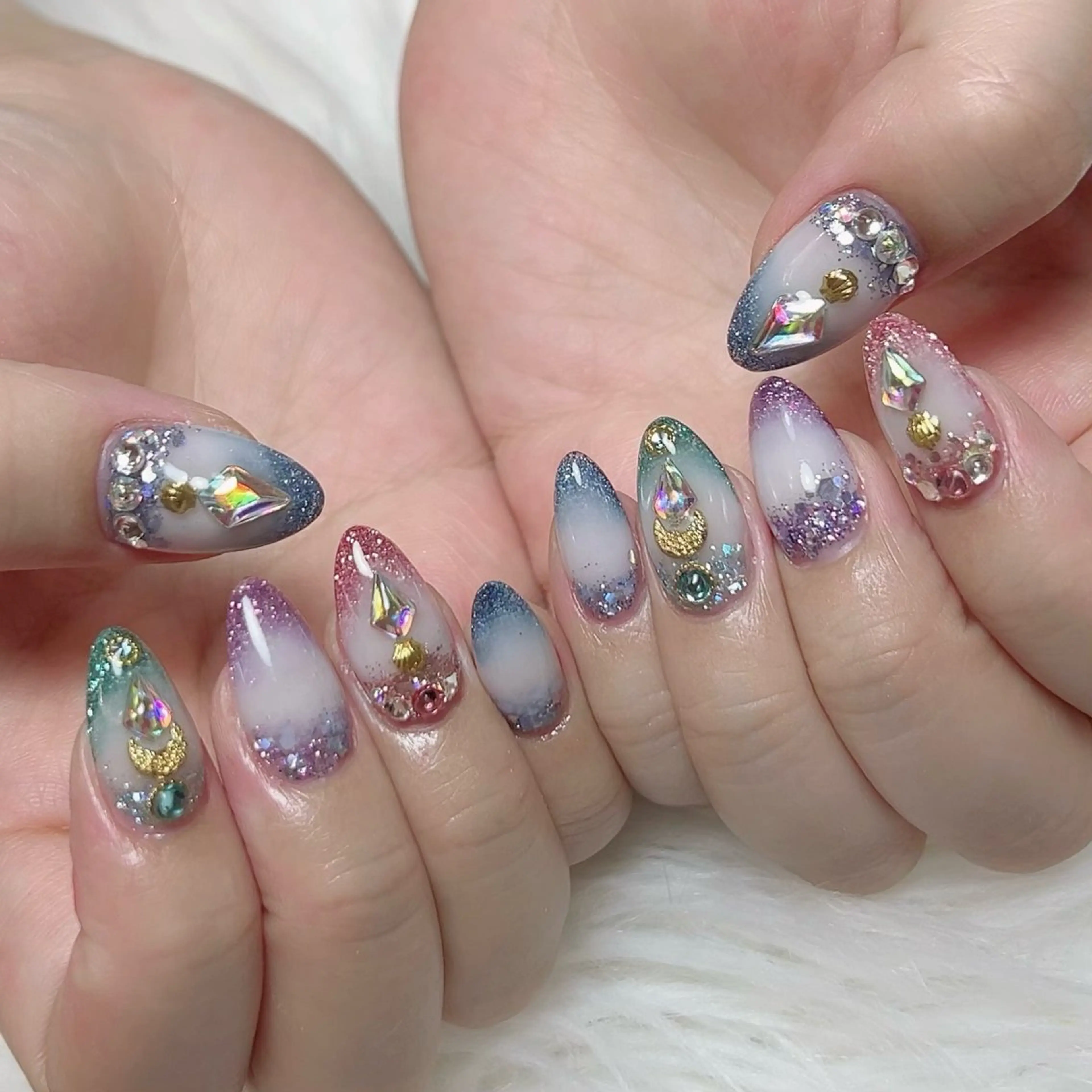 ネイル Nail salon EM（エム）諸星のネイルデザイン