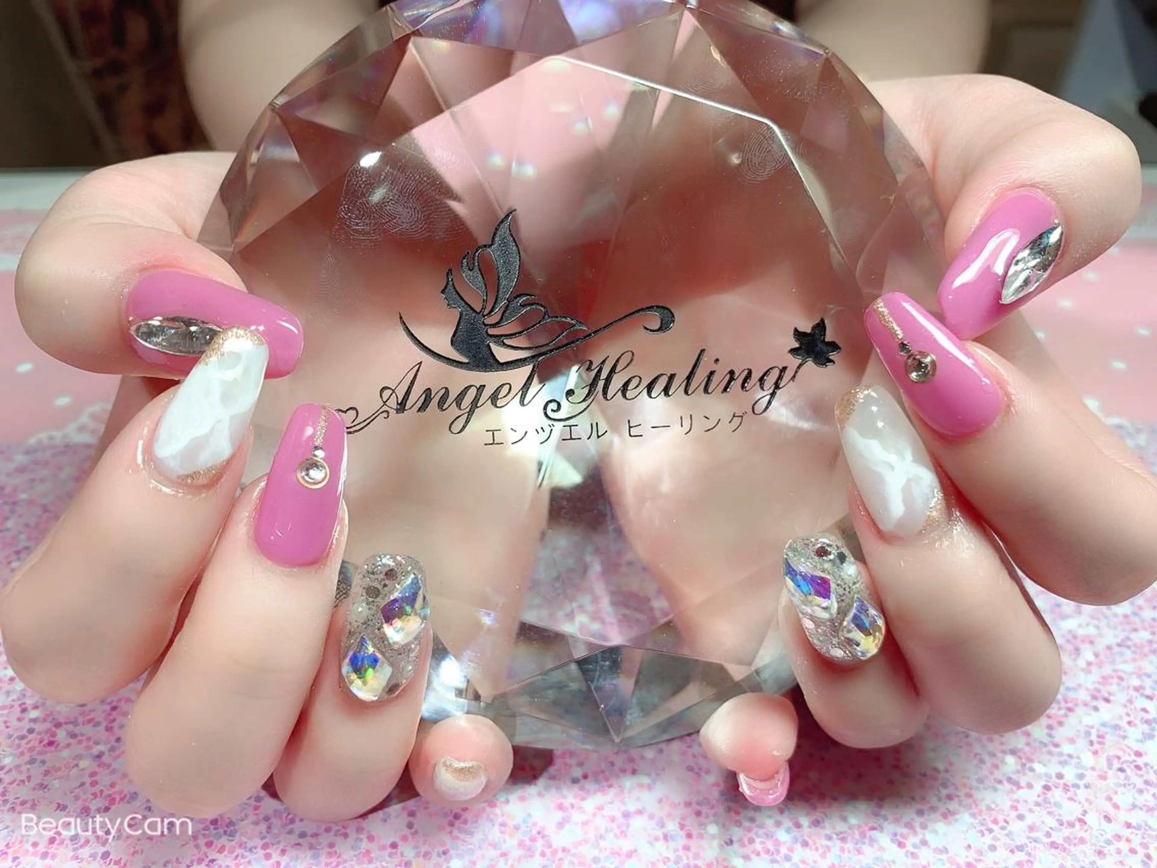 ネイル エンジェル ヒーリング 矢場町店のネイルデザイン