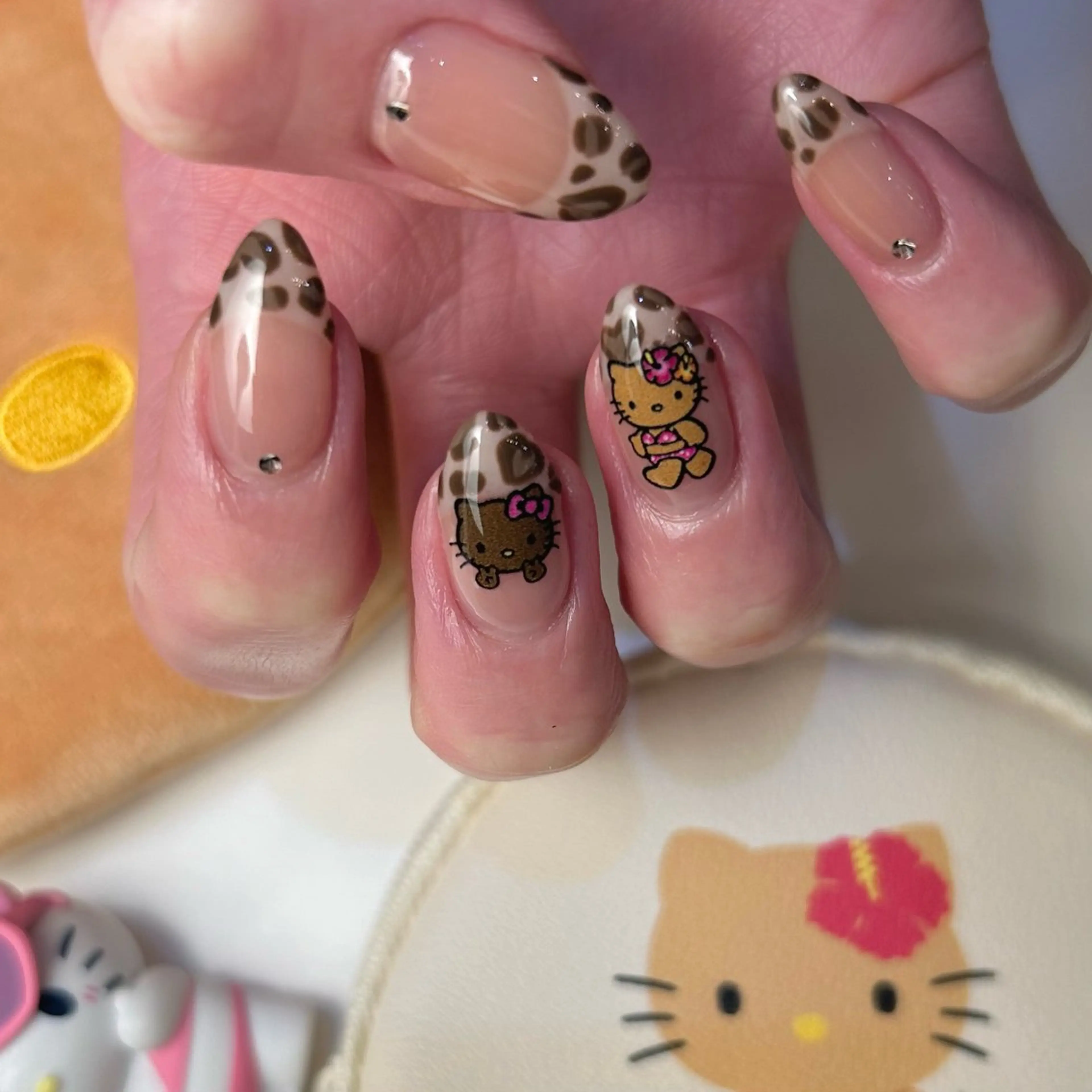 ネイル Yumi シンプルネイルのネイルデザイン