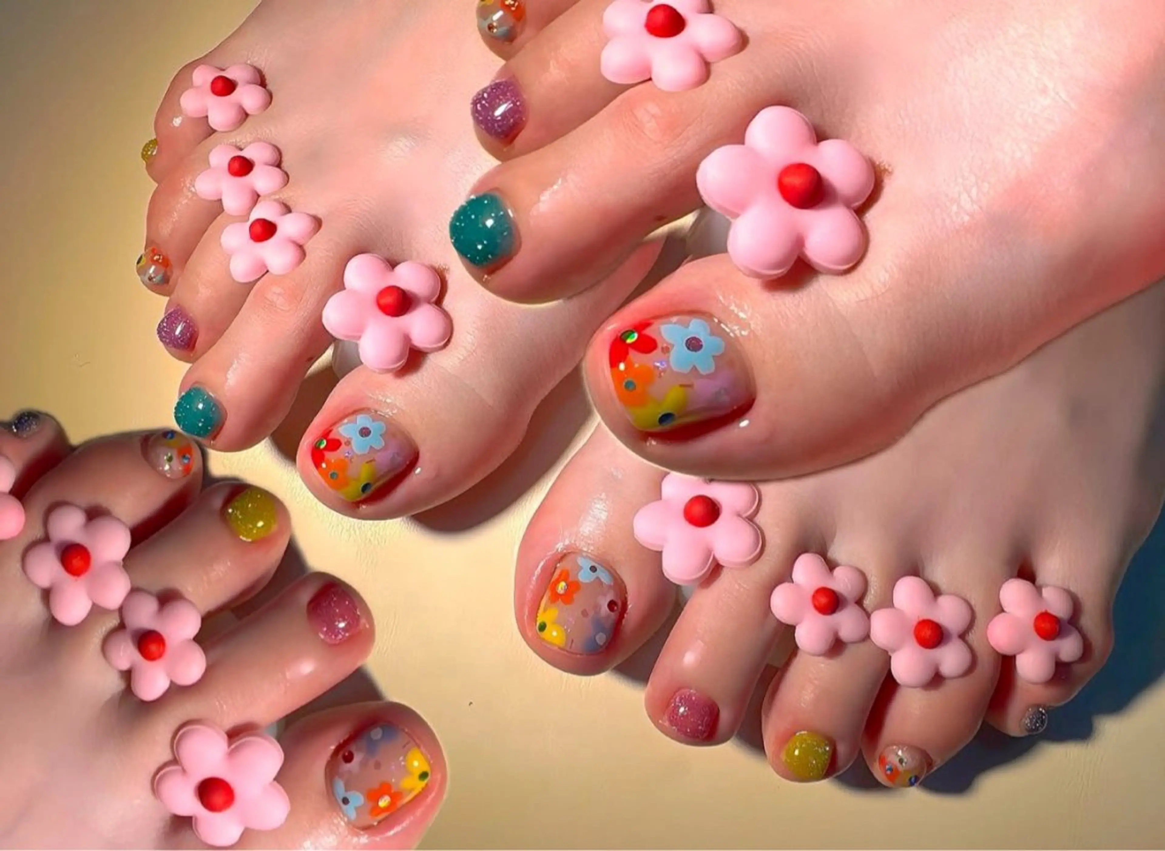 ネイル アートネイル オーロラネイル チークネイル フレンチネイル ガラスフレンチ 🎀🎀YooLi Nail Salonのネイルデザイン