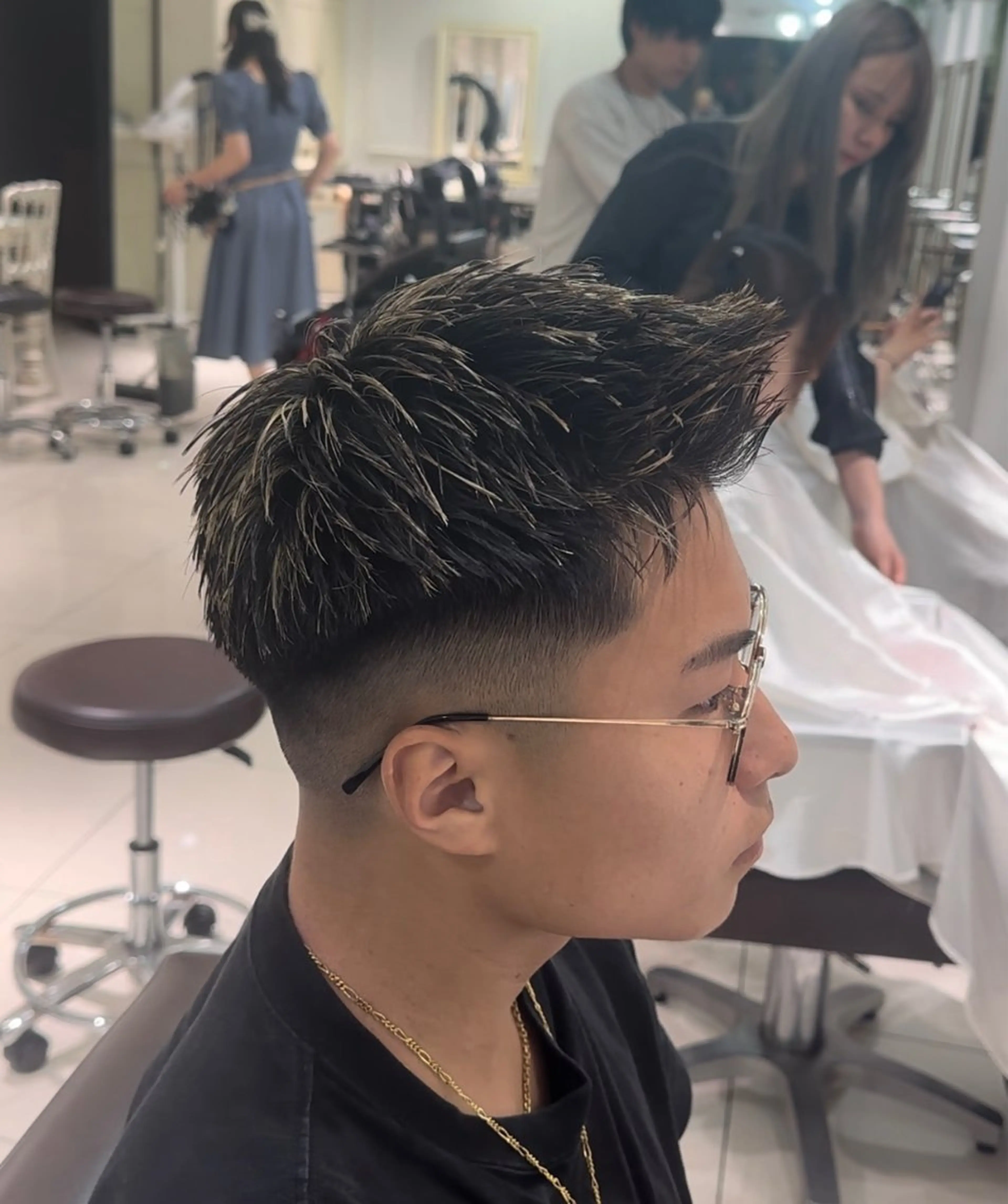 メンズ SALOWIN渋谷caldo店B1所属・岐津公太 メンズ縮毛矯正のプロのヘアスタイル