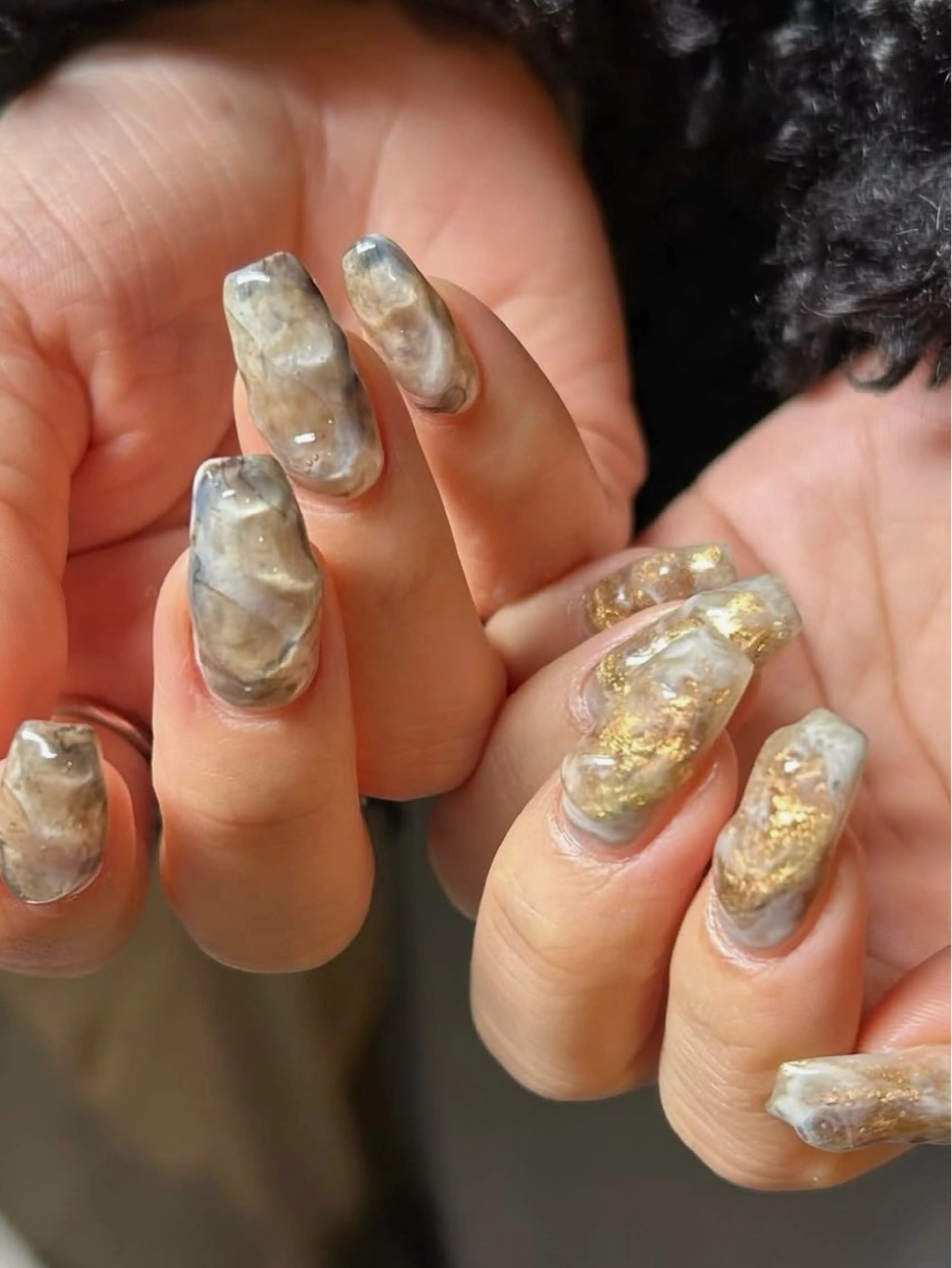 ネイル アートネイル 韓国ネイル ニュアンスネイル ぷっくりネイル talo .のネイルデザイン