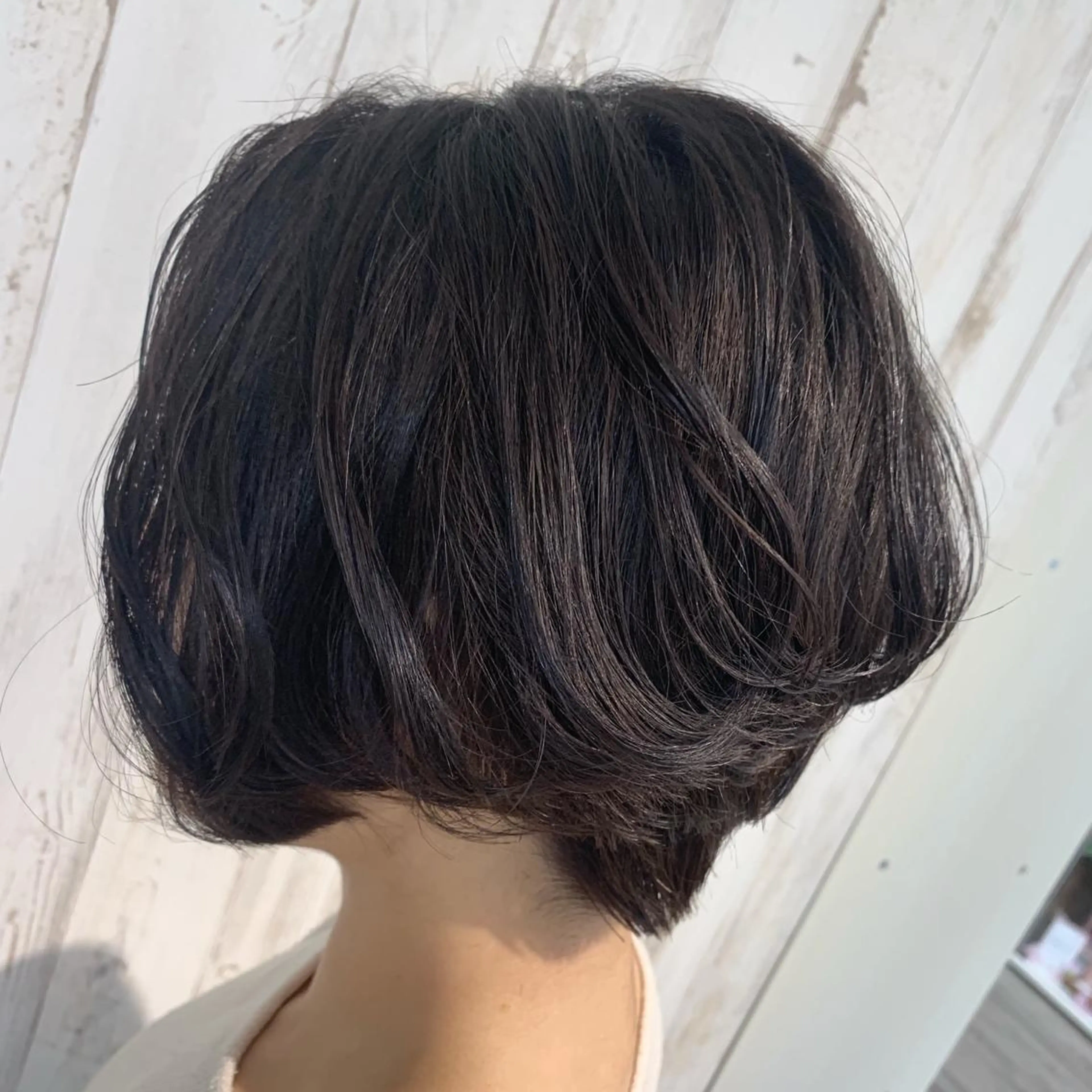 ショート カラー 心斎橋韓国ボブ 好原良真のヘアスタイル