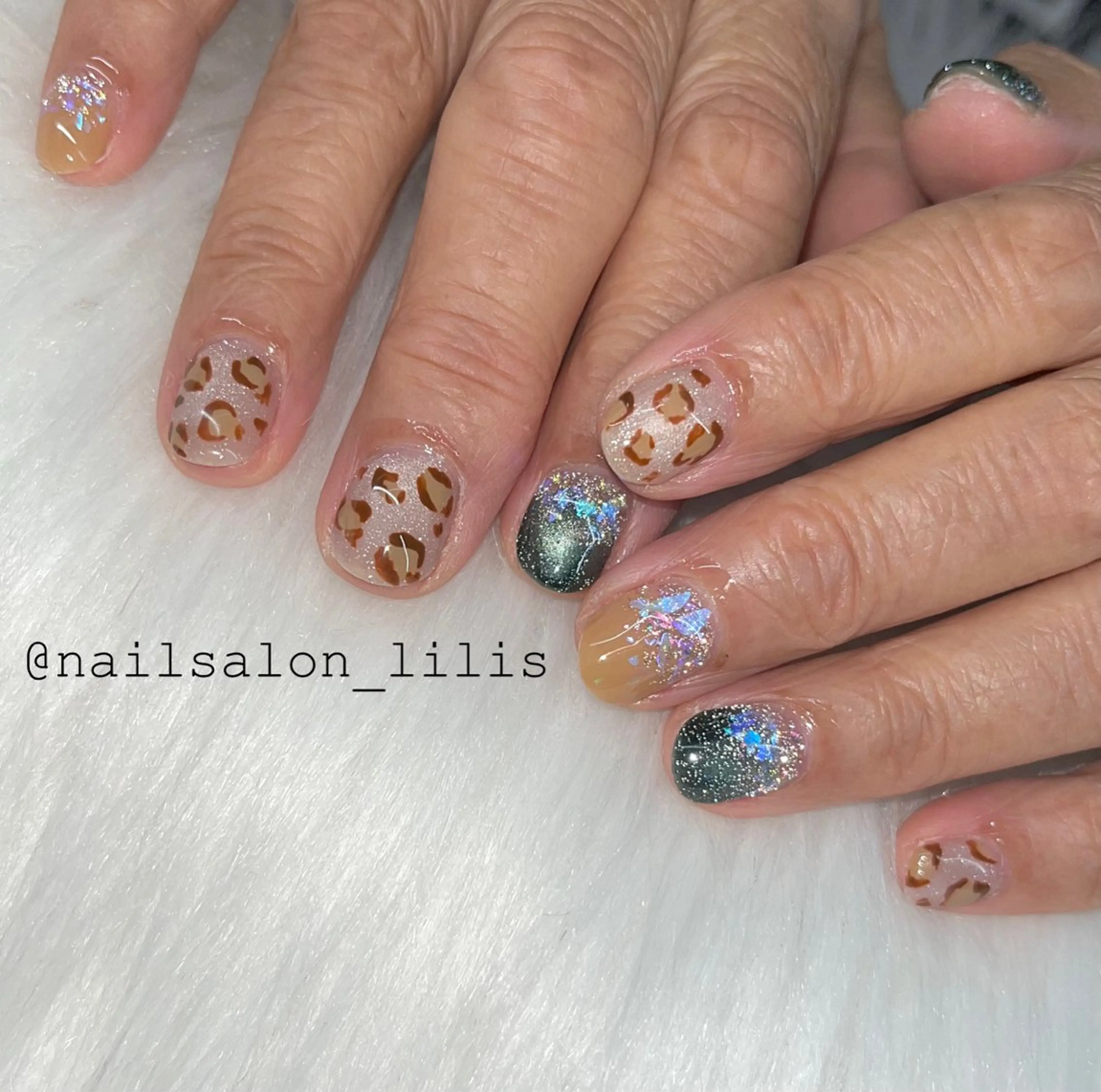 ネイル ハンドネイル nailsalon Lilisのネイルデザイン