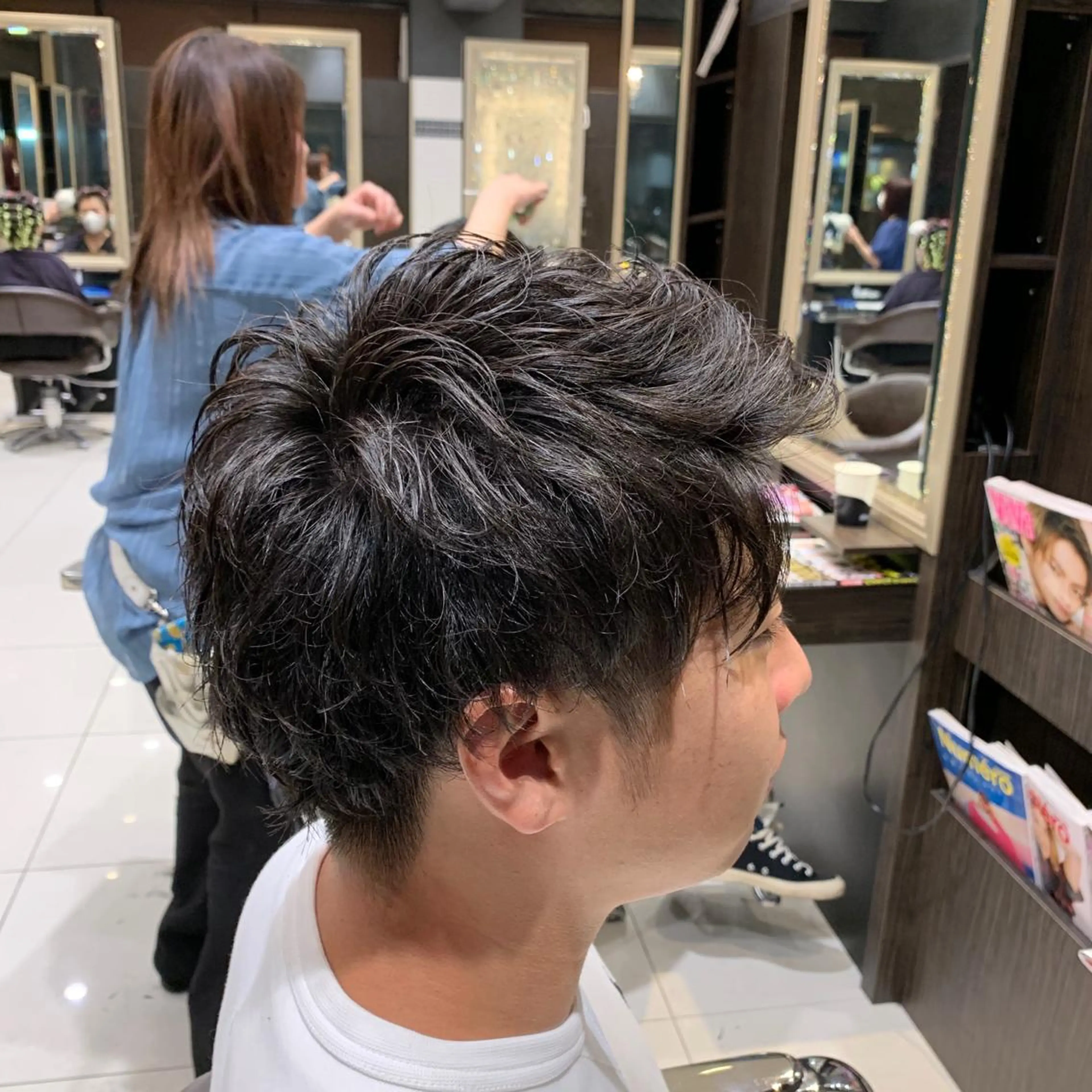 ショート メンズ 岡本 勇輝のヘアスタイル