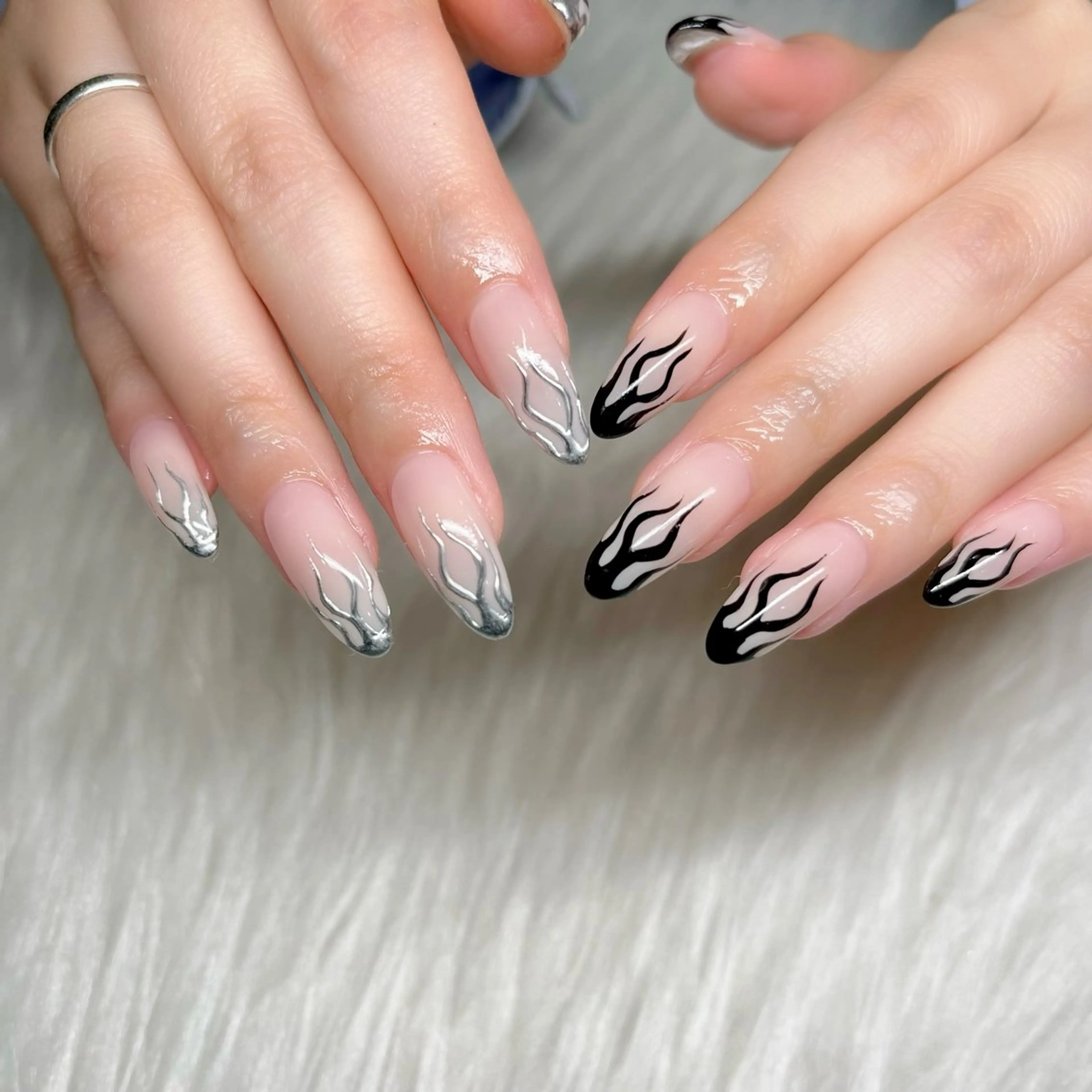 ネイル ハンドネイル Miki 本町駅｜💅‎🤍のネイルデザイン