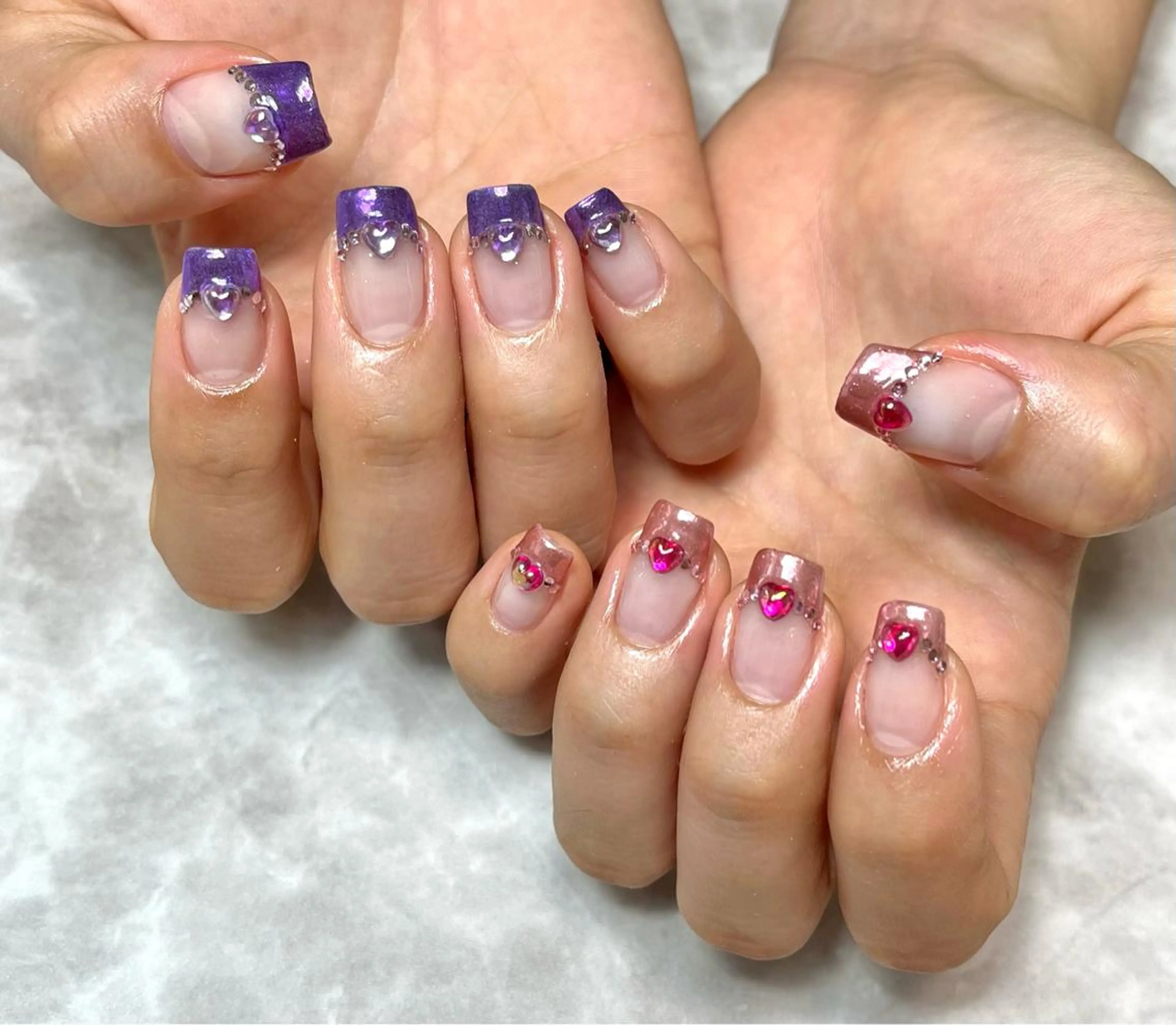 ネイル ジェルネイル ハート キラキラネイル 韓国ネイル オフィスネイル ハンドネイル nails' it...のネイルデザイン