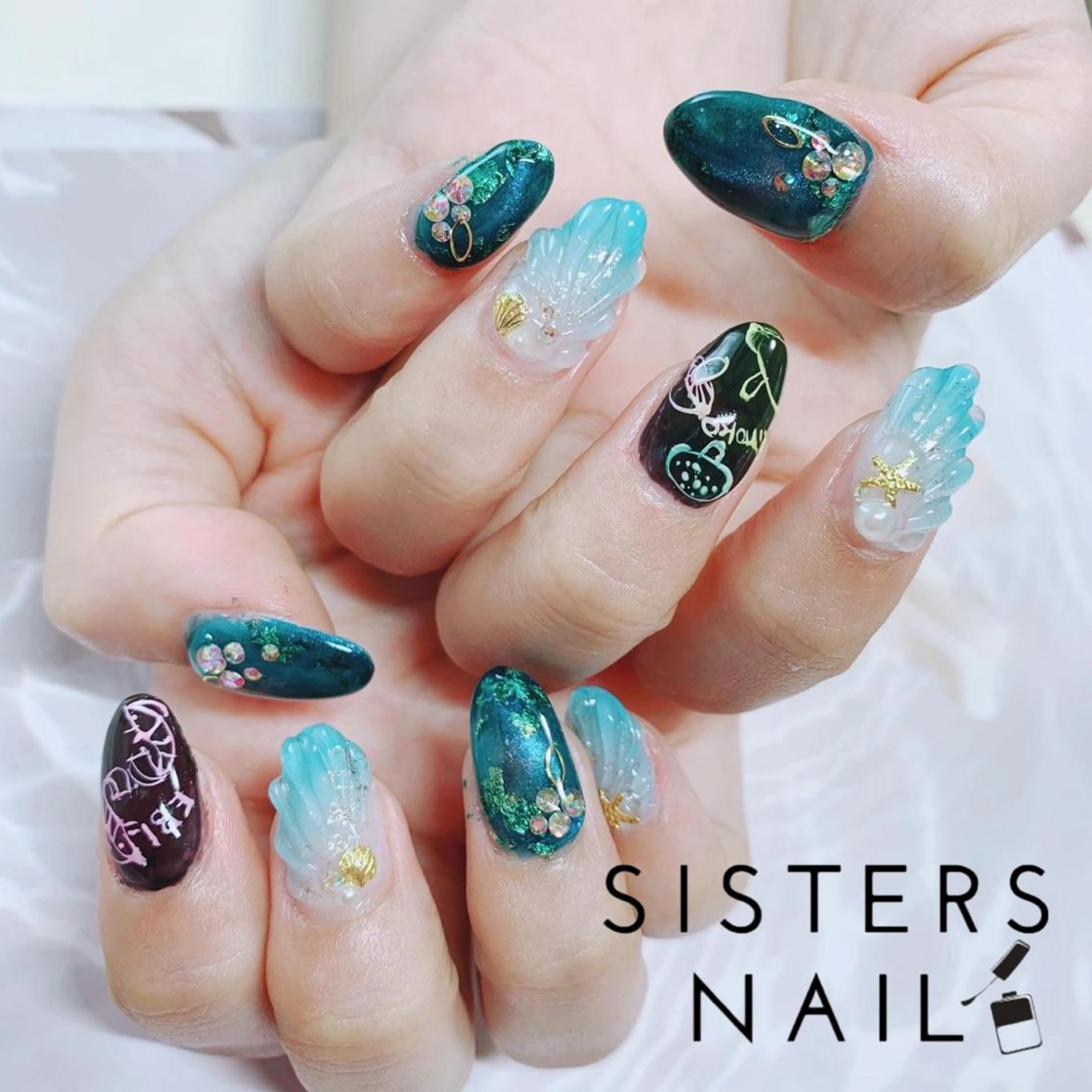 ネイル ハンドネイル ハンドケア sisters nail.fのネイルデザイン