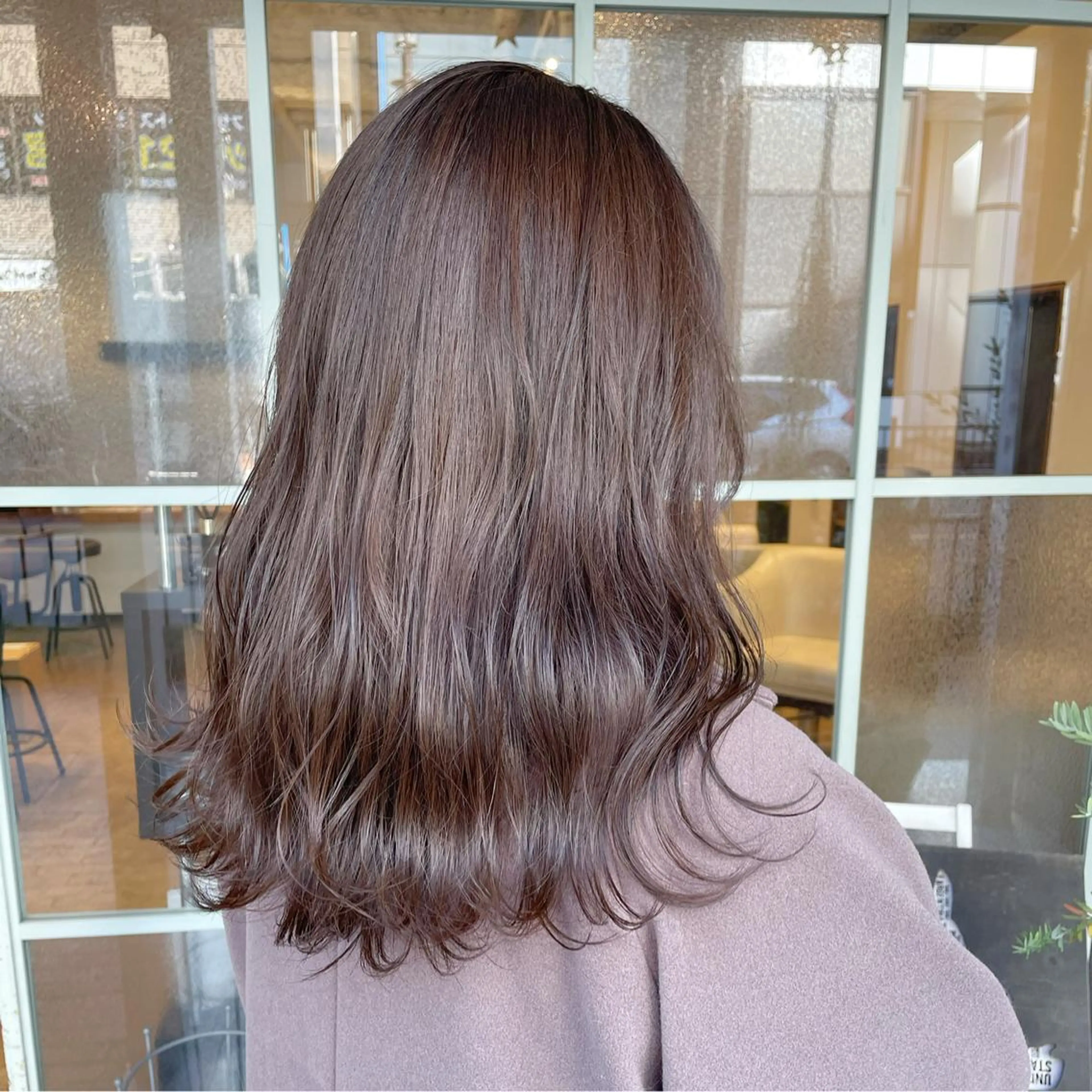 ミディアム カラー ヘアカラー トリートメント 【完全個室】髪質改善 暖色カラー/山崎唯奈のヘアスタイル