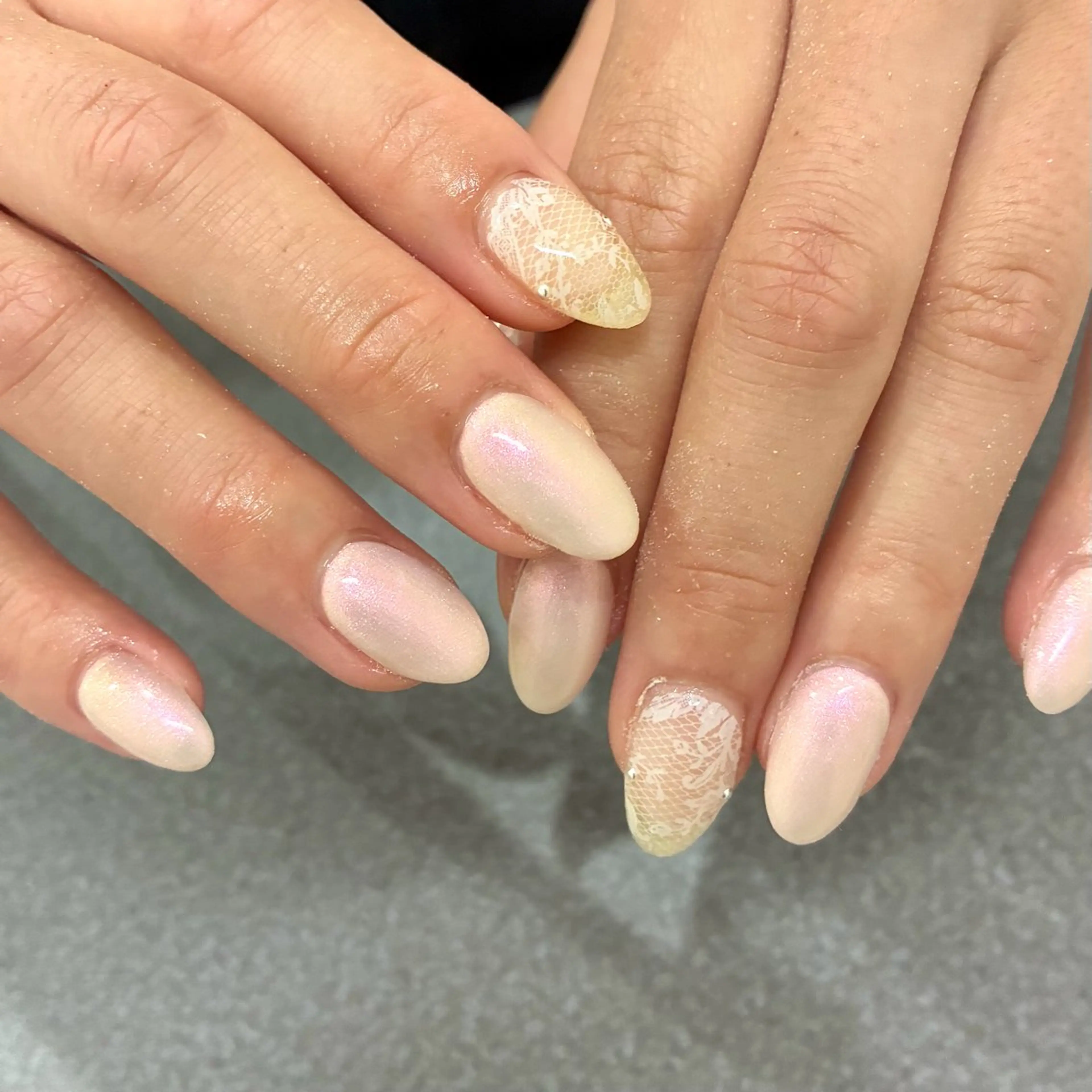 ネイル 持ち込み ハンドネイル _white 上本町店のネイルデザイン