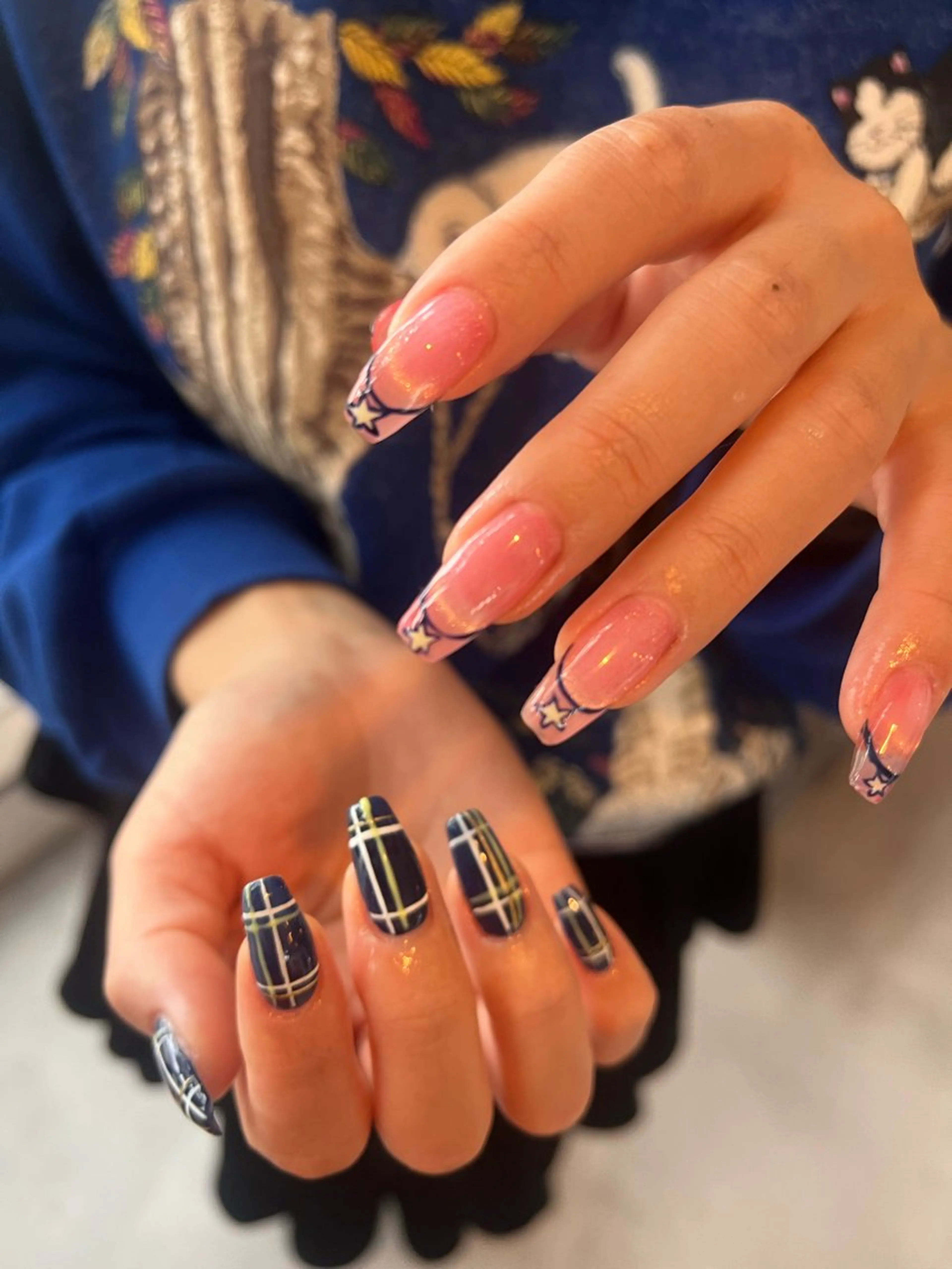 ネイル ハンドネイル フットネイル butter flowerのネイルデザイン