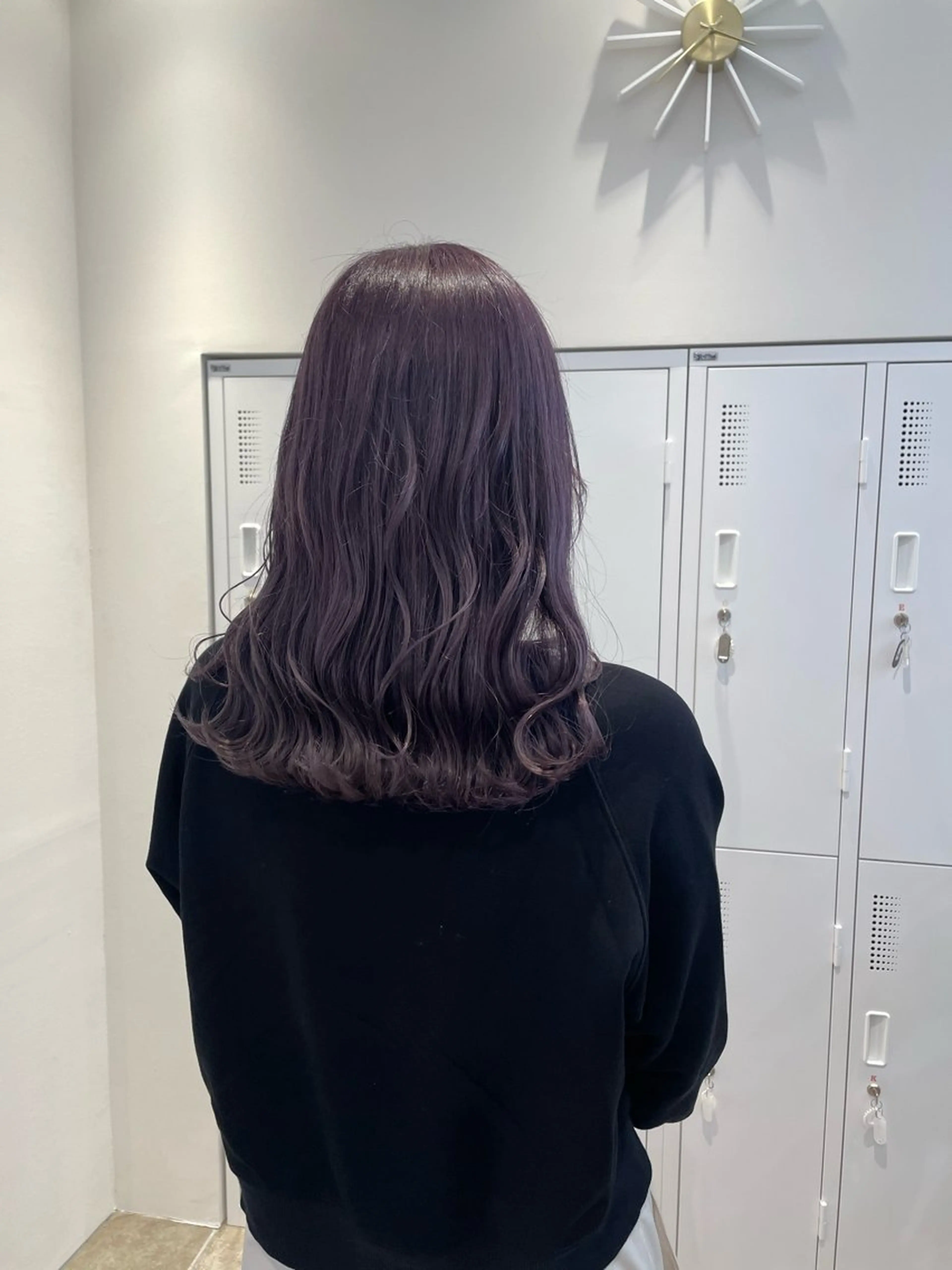 セミロング ヘアカラー 山本 愛永のヘアスタイル