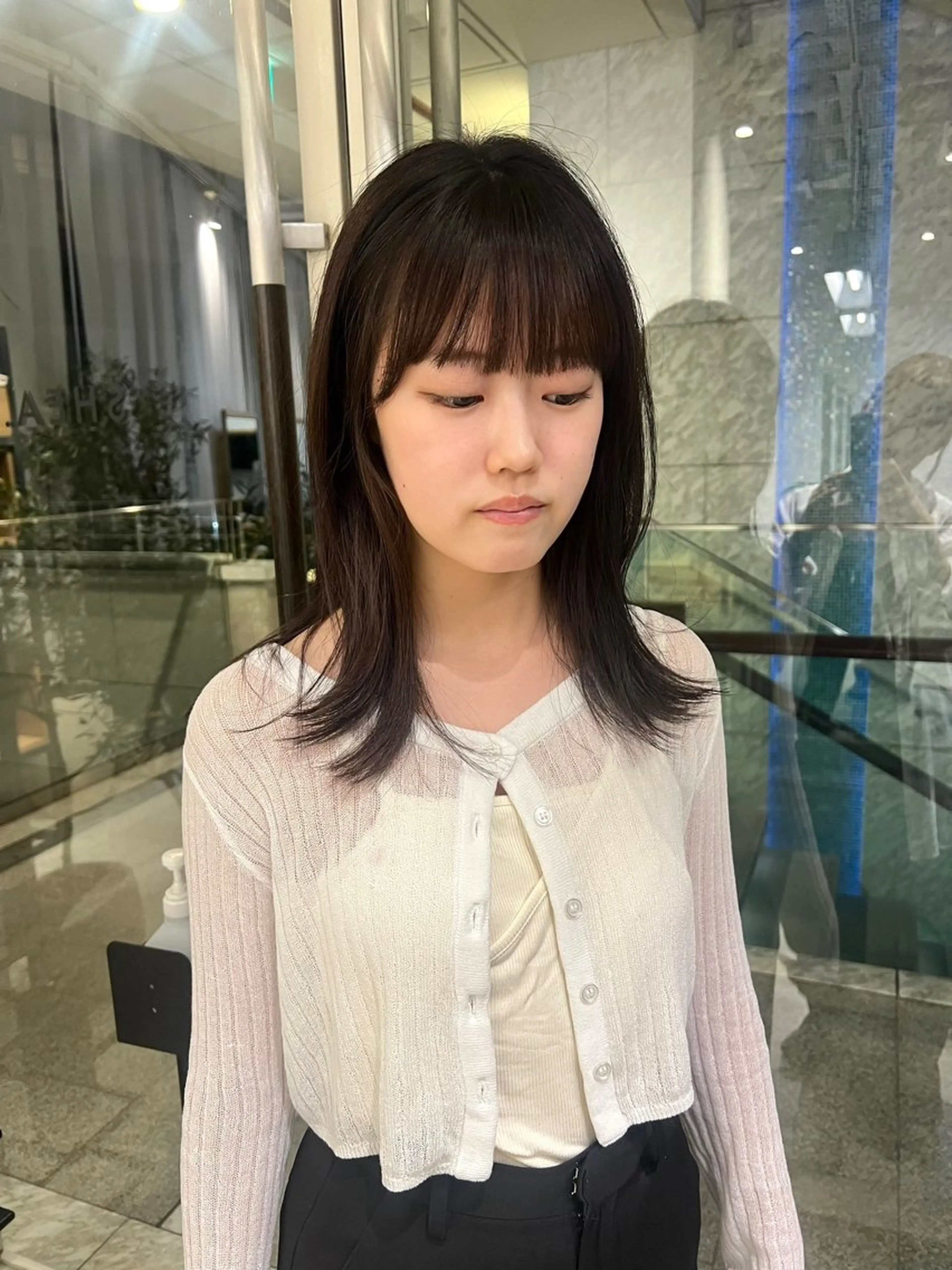 セミロング レイヤーカット 表参道SHEA Am iのヘアスタイル