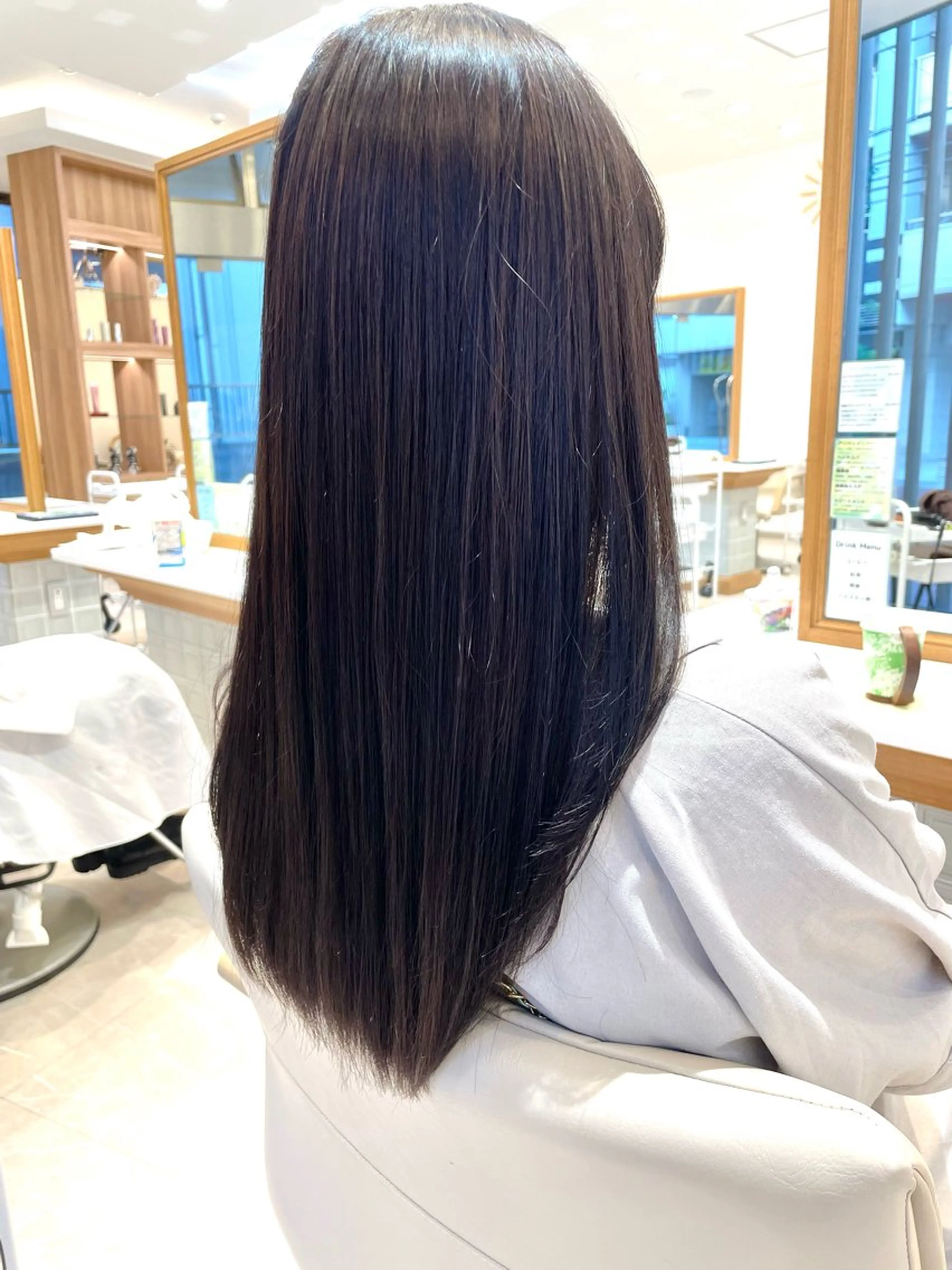 ロング カット ヘアカラー ヘッドスパ 髪質改善ケア/透明感 カラー伊藤 千尋のヘアスタイル