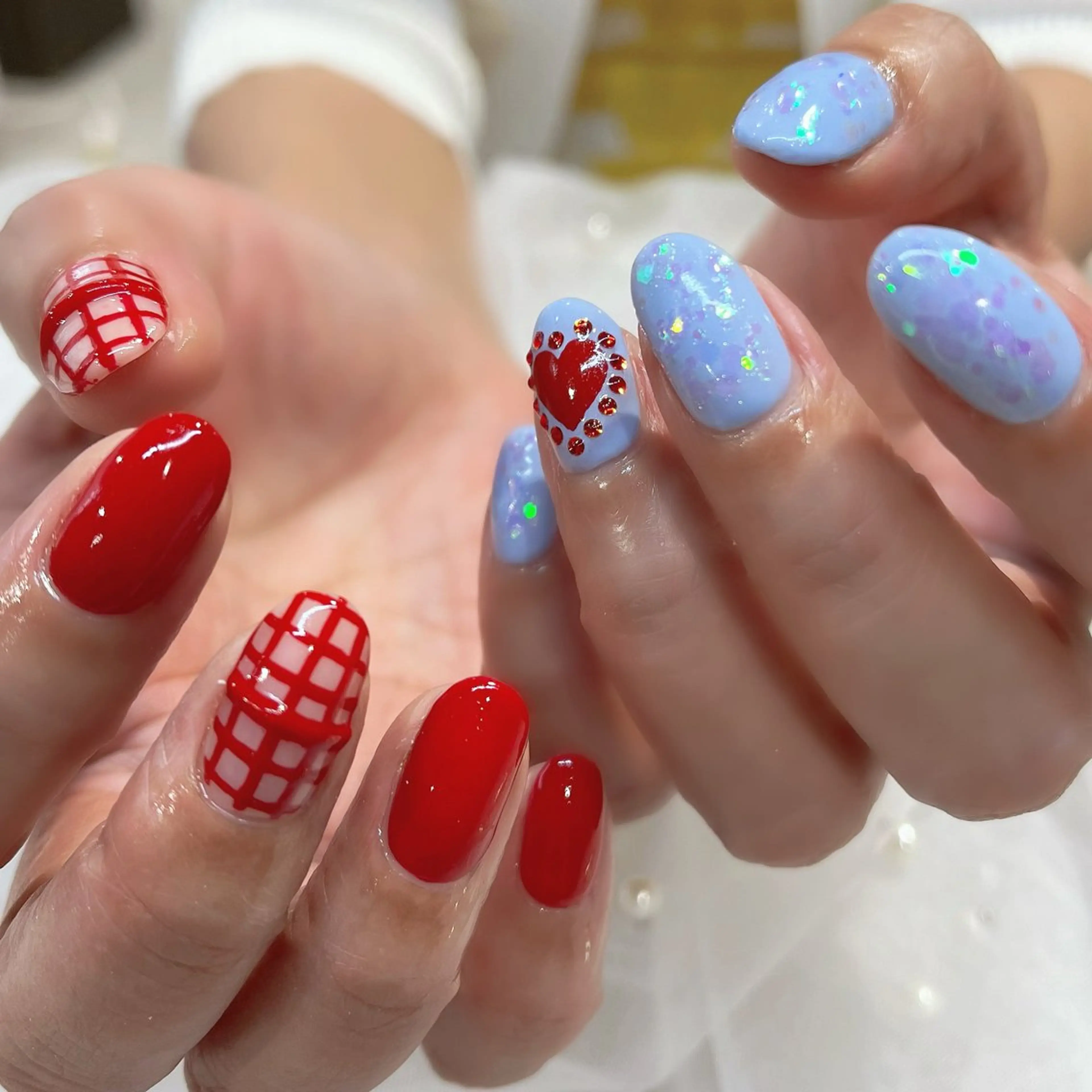 ネイル 内田 里穂のネイルデザイン