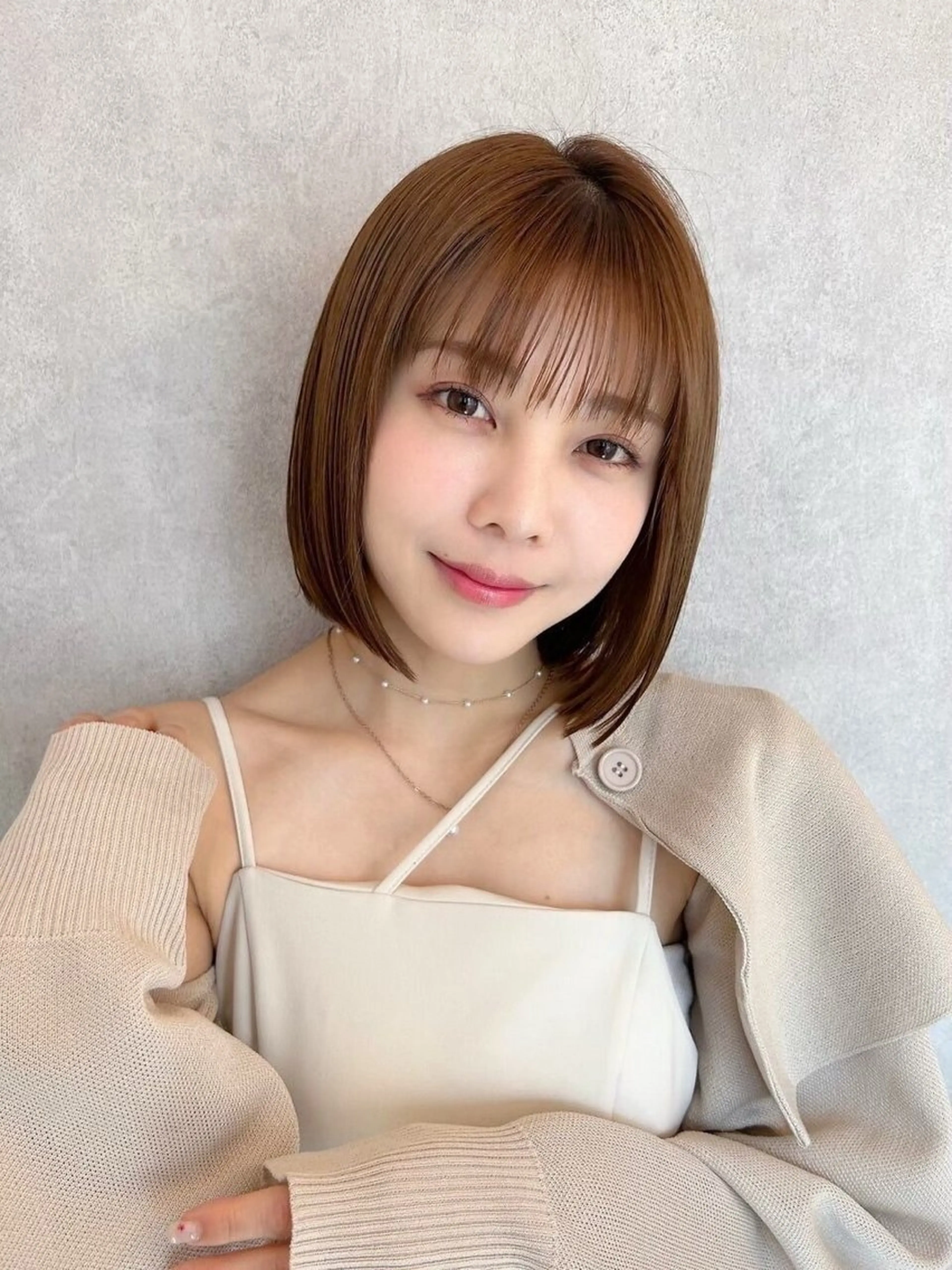 ミディアム カット ヘアカラー トリートメント レイヤー/艶髪/ボブ /くびれ/伊藤　勇司のヘアスタイル