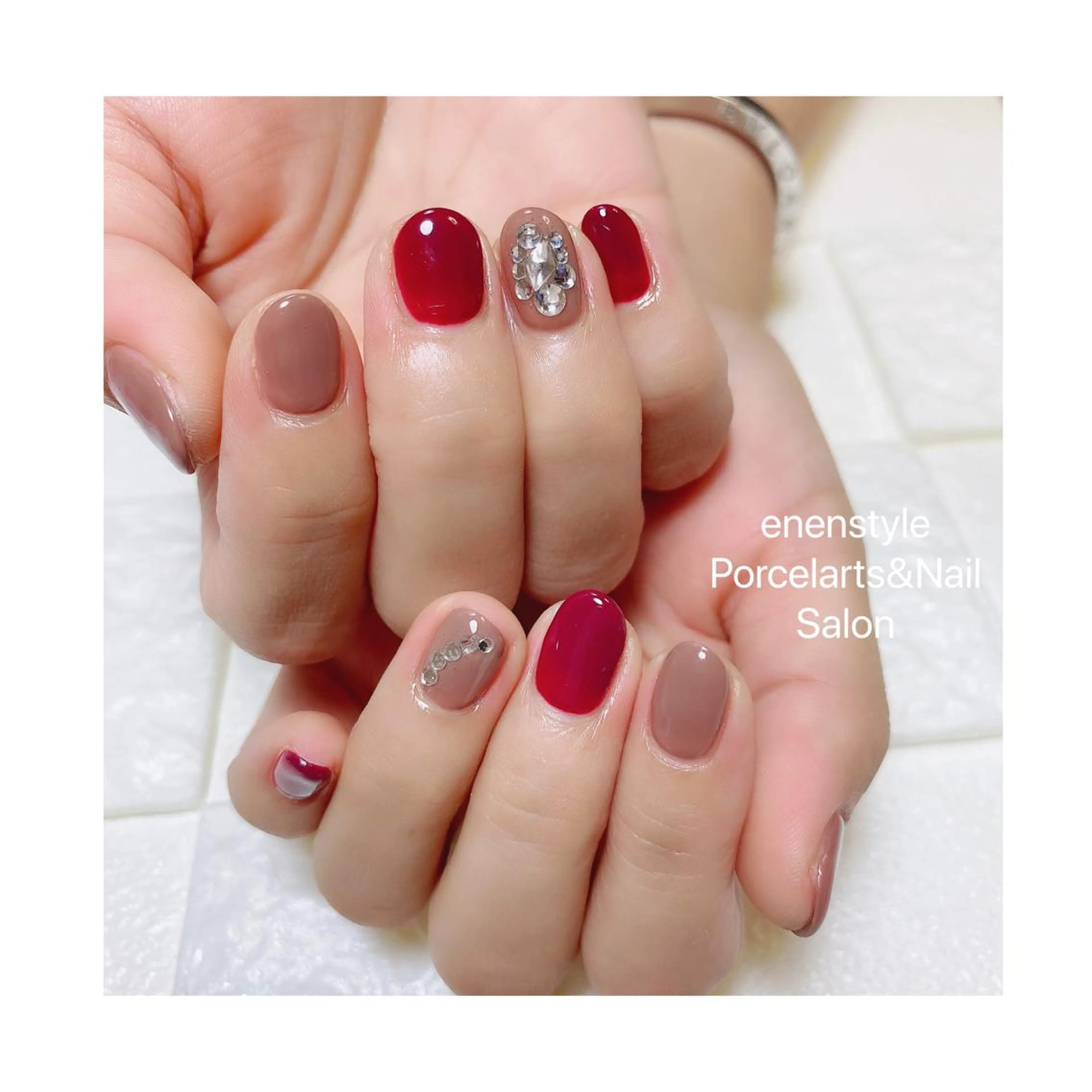 ショート ネイル ハンドネイル 👑enen style👑のネイルデザイン