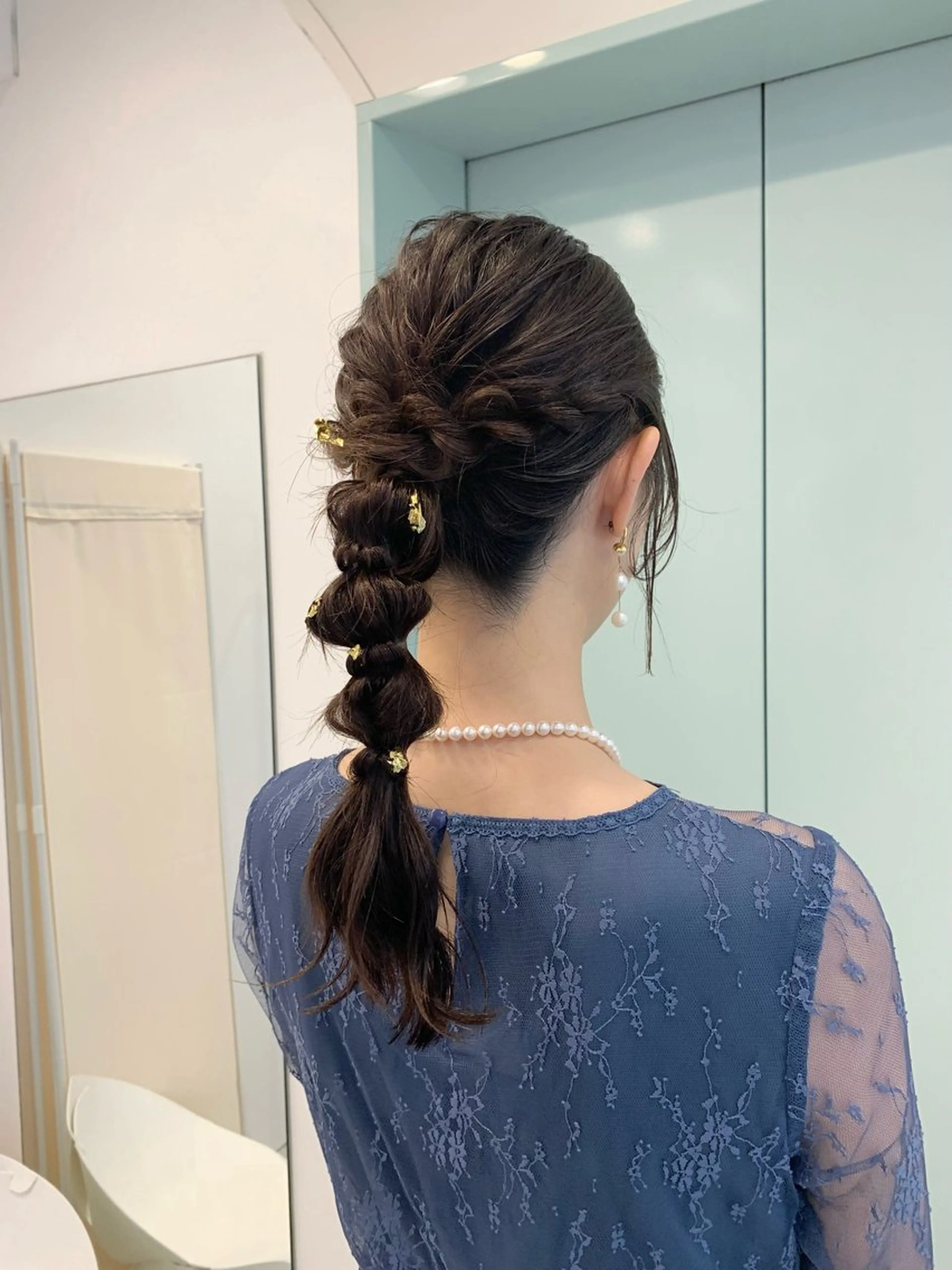 ヘアアレンジ moeka レイヤー /艶カラー/韓国のヘアスタイル