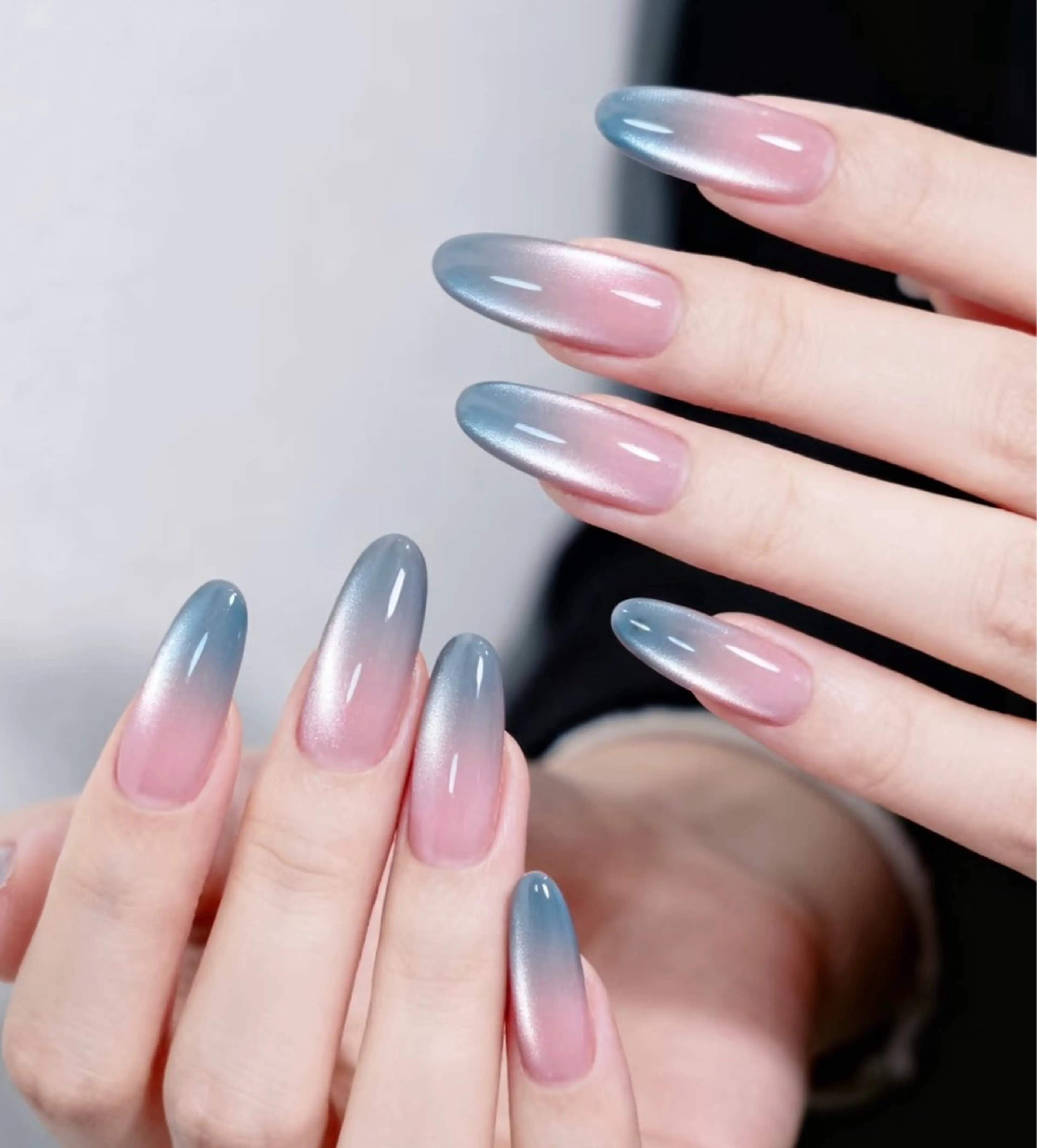 【限定】🌹マグネット🧲グラデーション&パーツ２個付きの写真