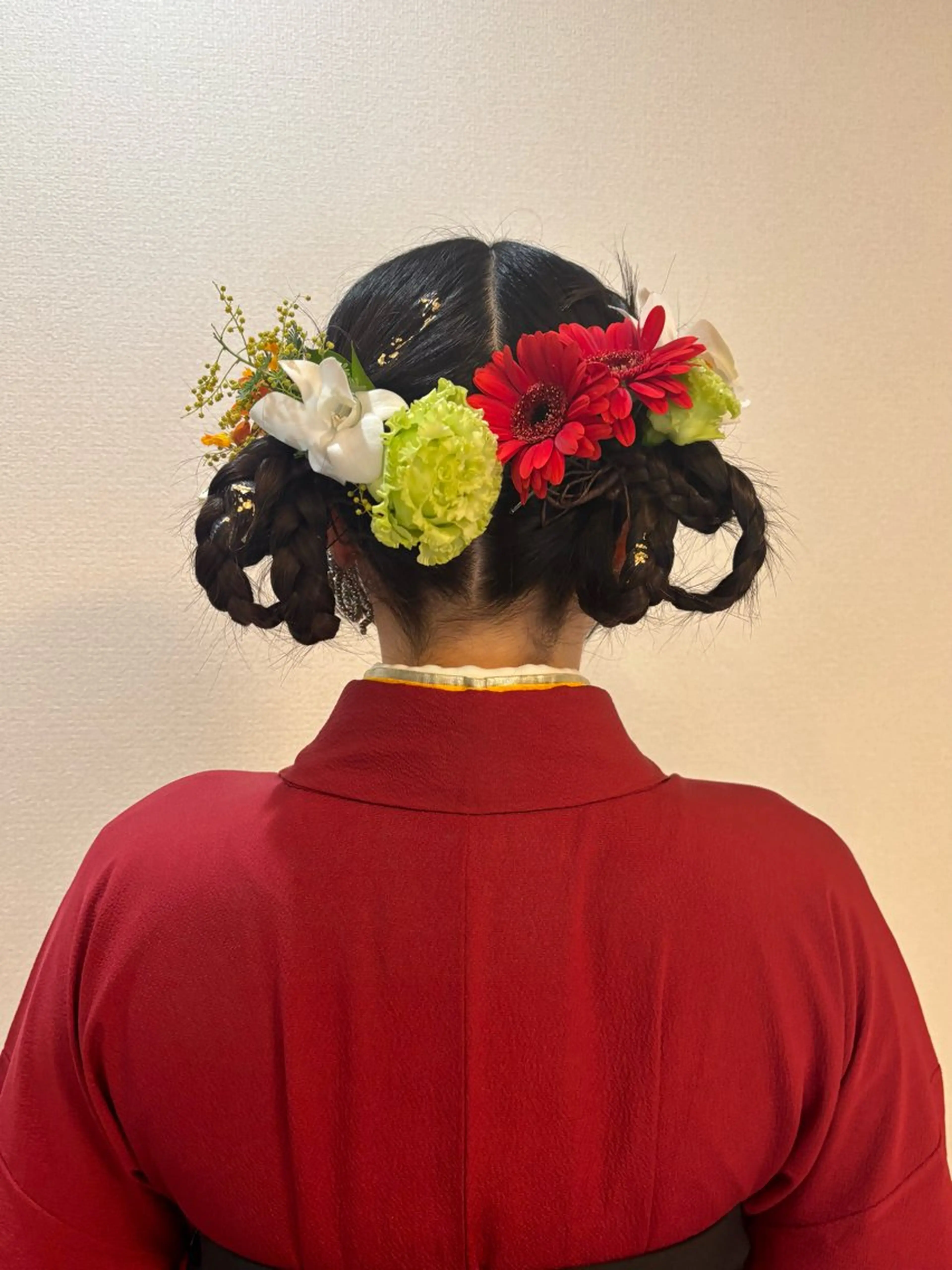 ヘアアレンジ ヘアセット 𝐚𝐲𝐚𝐧𝐞 /美髪/縮毛矯正のヘアスタイル