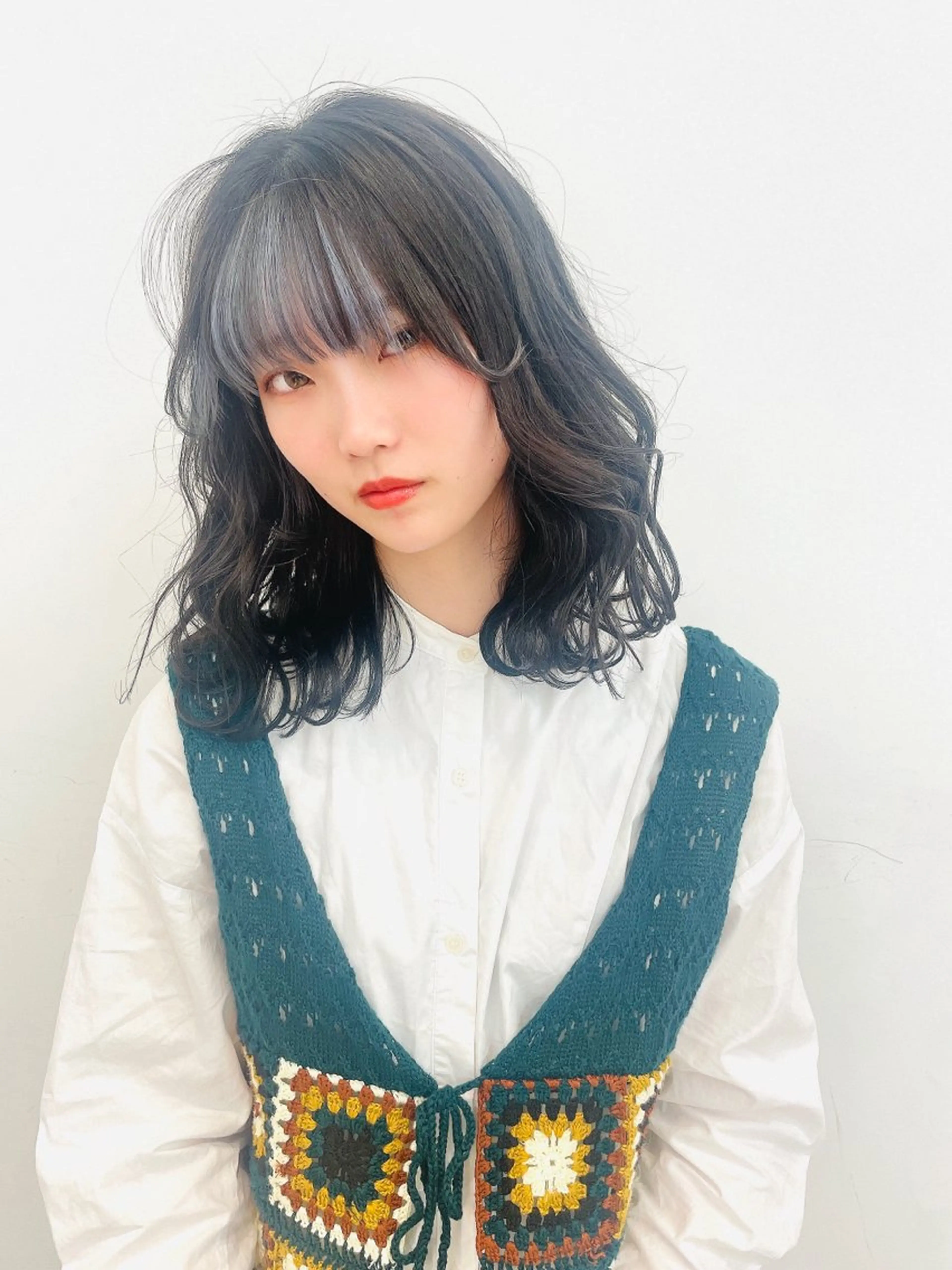 ミディアム 韓国風レイヤーカット 松葉翔のヘアスタイル