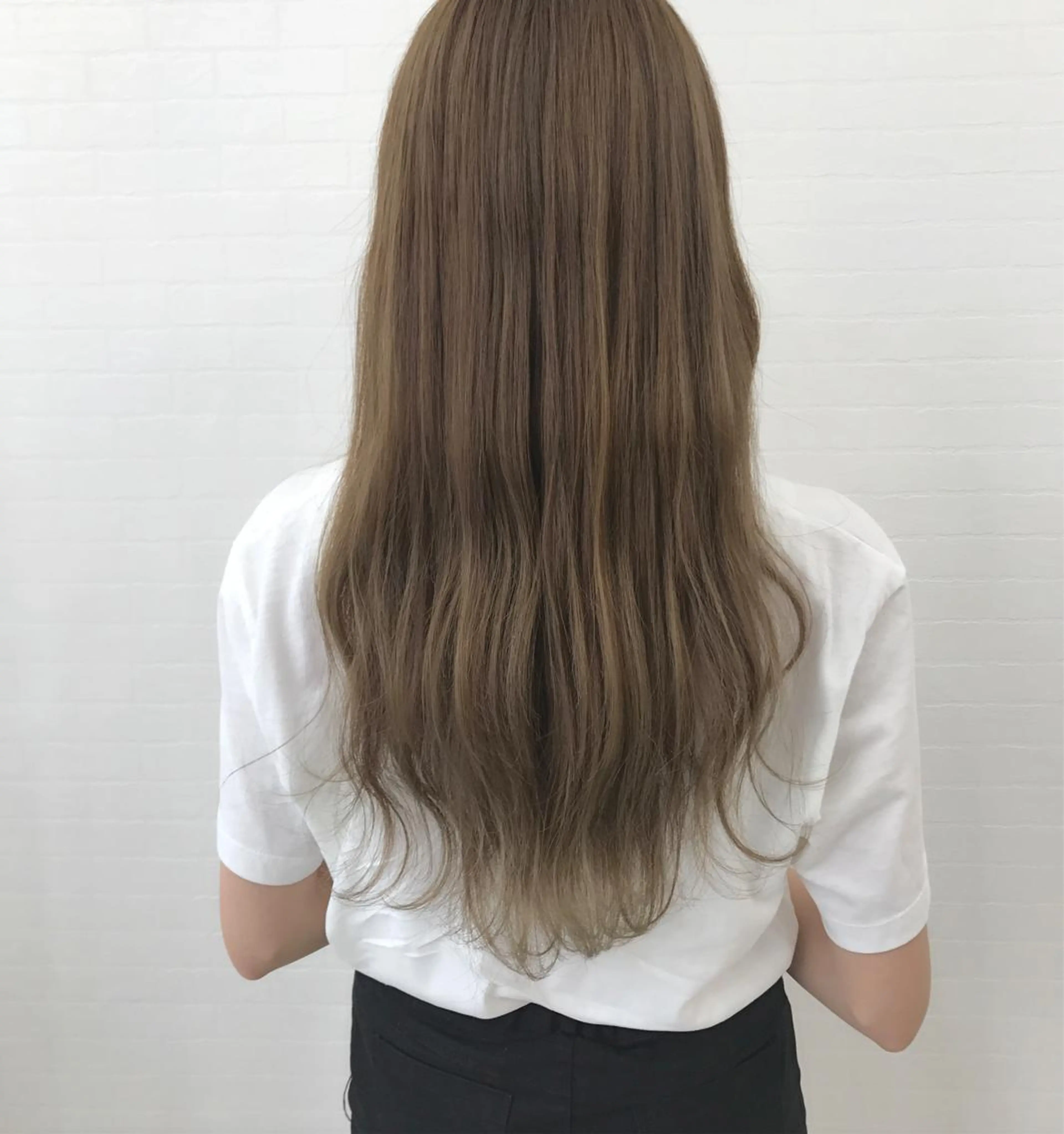 セミロング カラー アッシュ ベージュカラー イルミナカラー フラットラッシュ/ アイブロウ/石原のマツエク・マツパデザイン