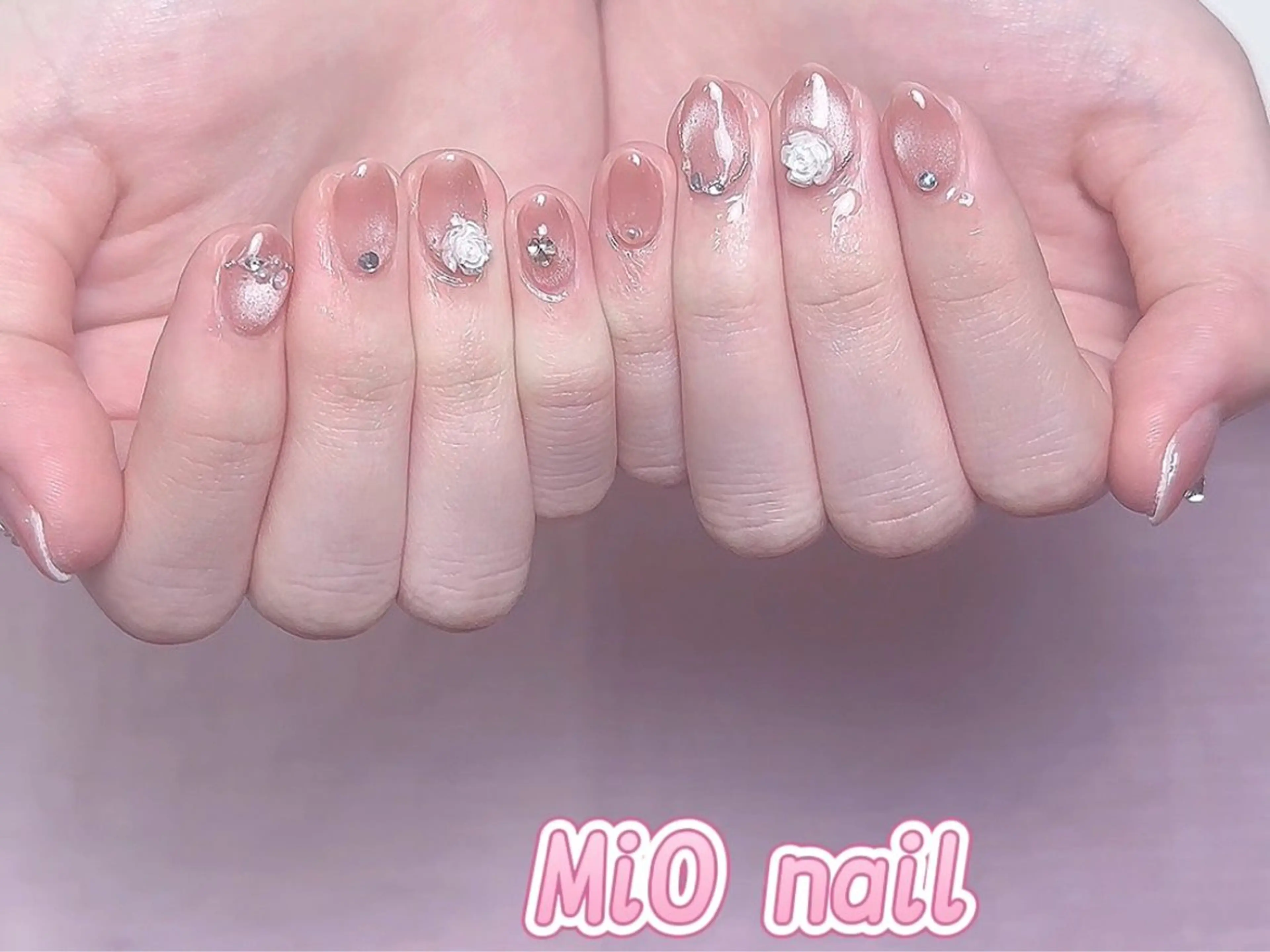 ネイル ジェルネイル 韓国ネイル 持ち込み オフィスネイル ワンホンネイル MiO Nailのネイルデザイン
