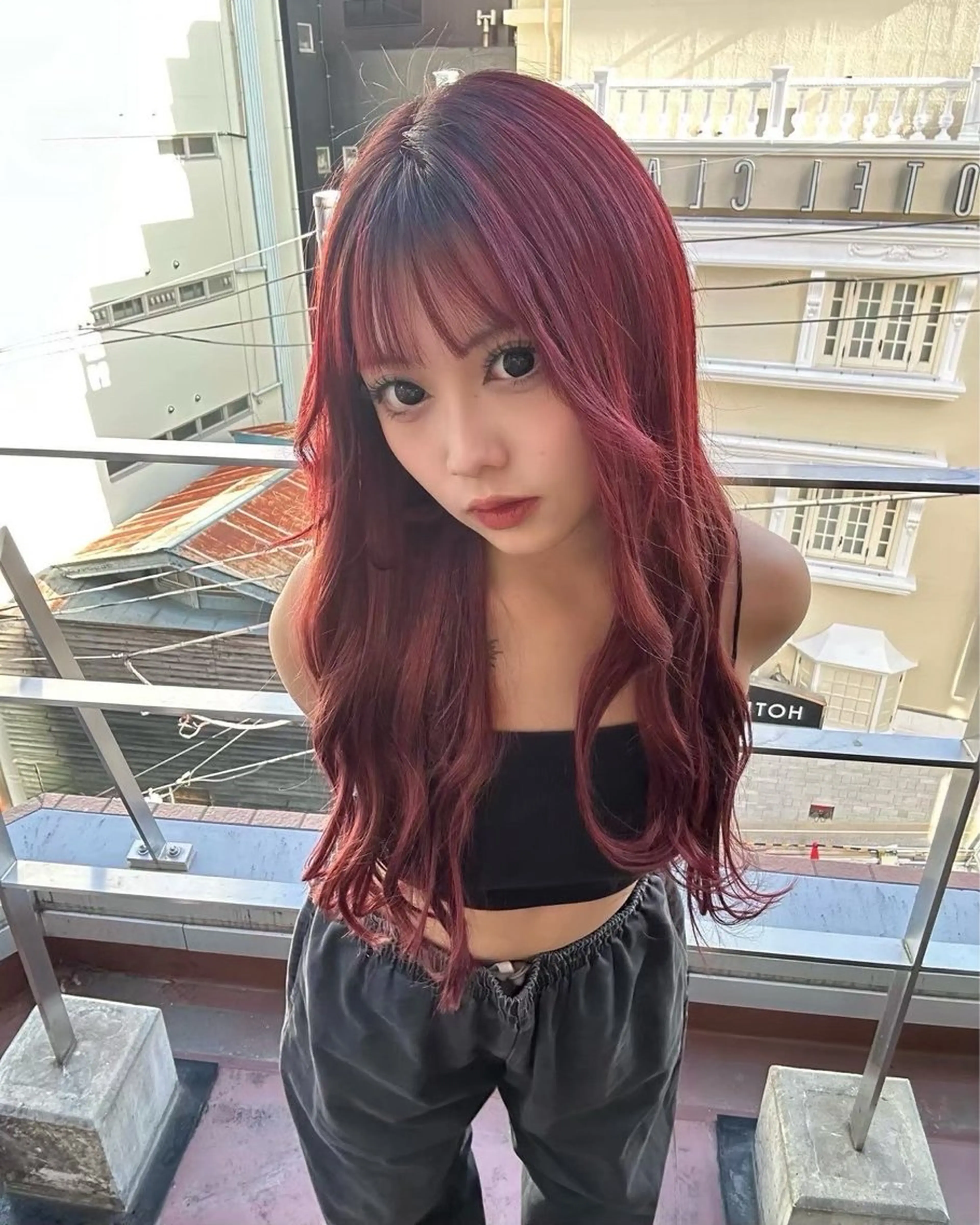 ロング カラー ハイトーンカラー 木下 愛椛のヘアスタイル