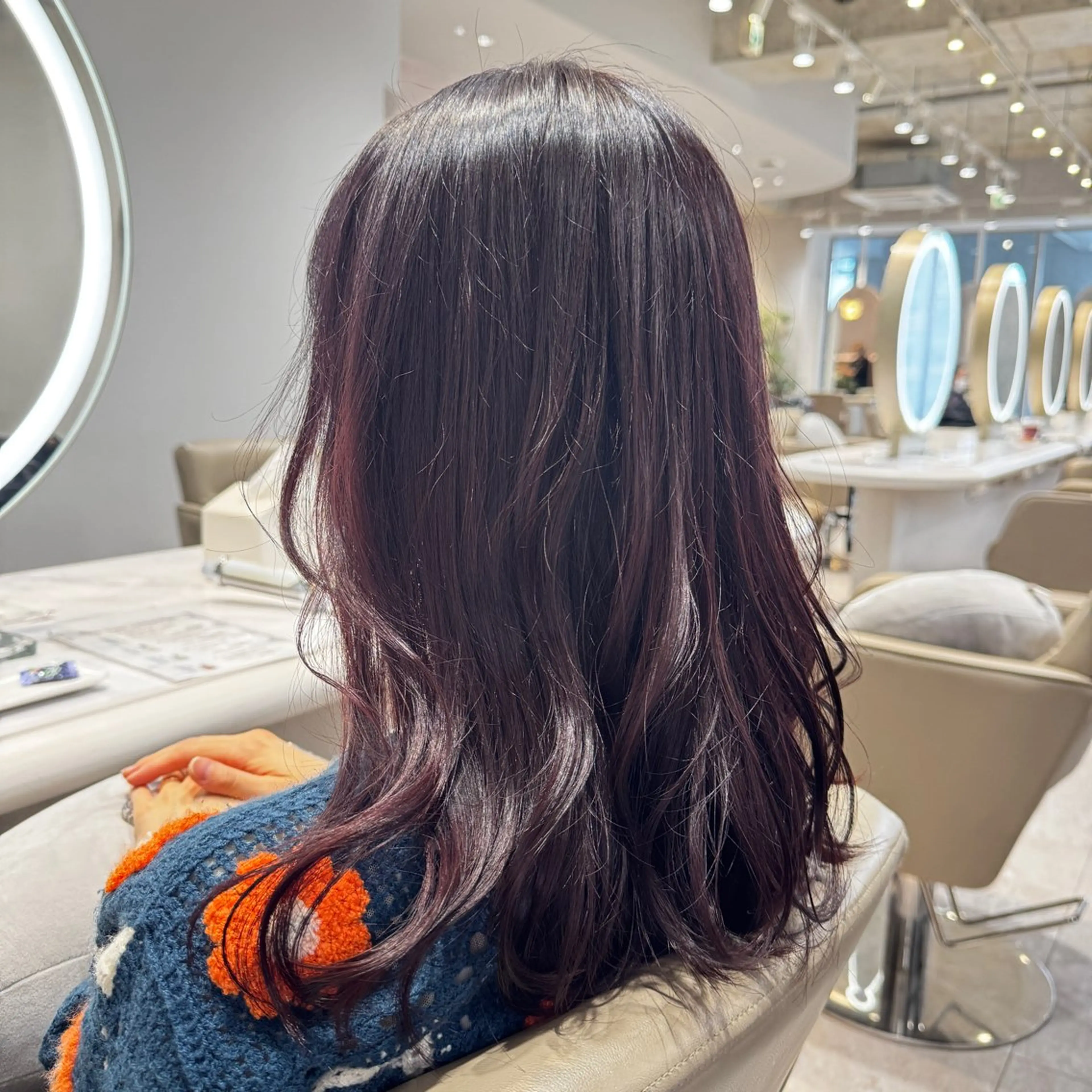 【80%OFF🎶】　　　　　　　　　　　　　　　　　　💎ワンカラートーンダウン＆艶トリートメント💎の写真