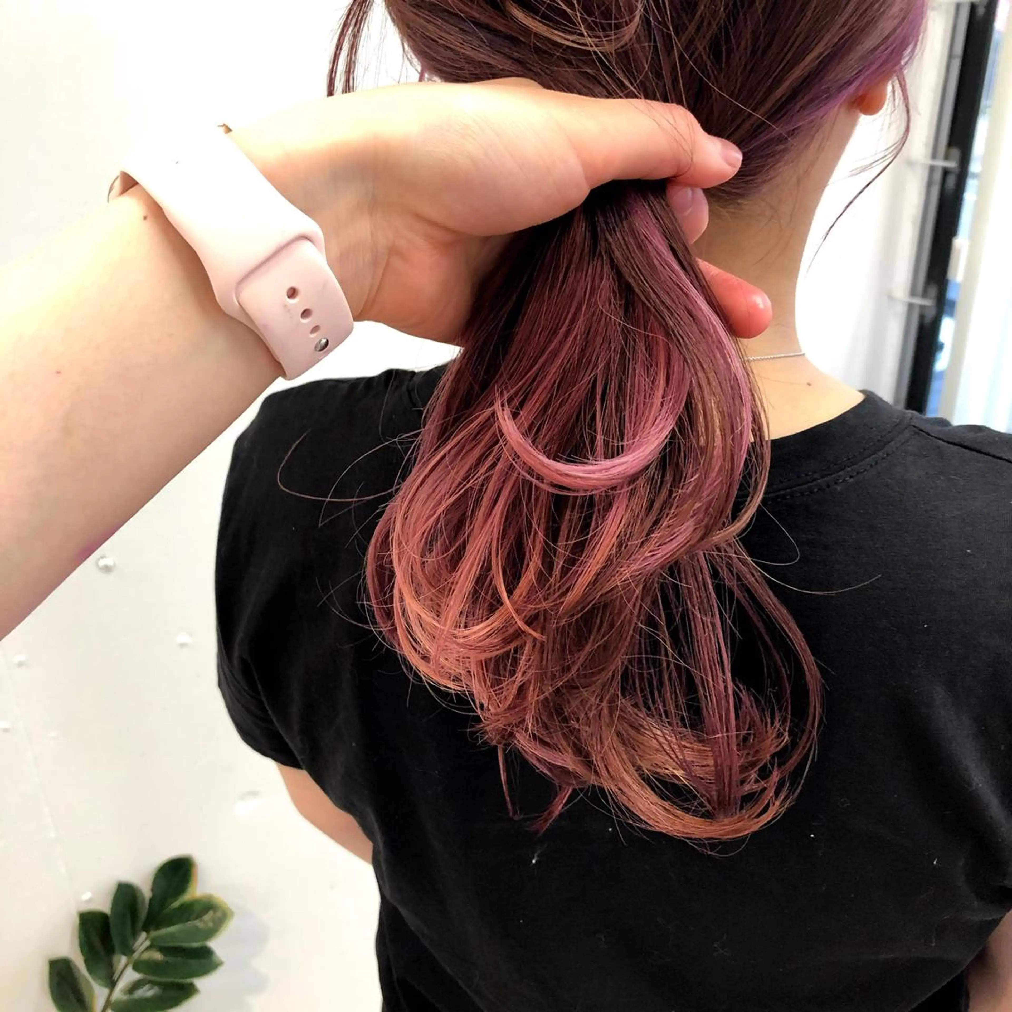 セミロング カラー ピンクカラー カット ヘアカラー A/LEE所属・久保田 千尋のヘアスタイル